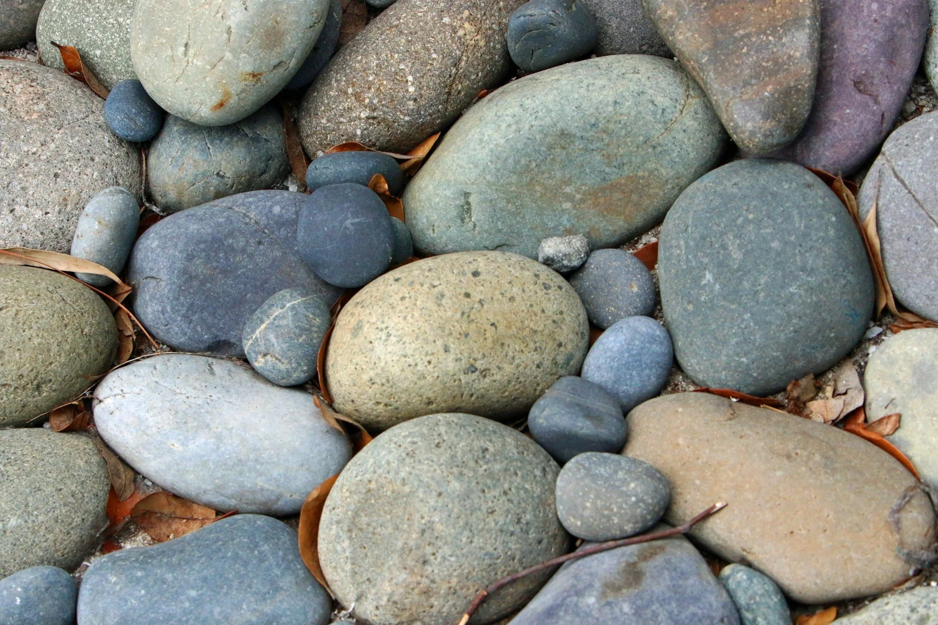 Stones by David Trinks, Unsplash