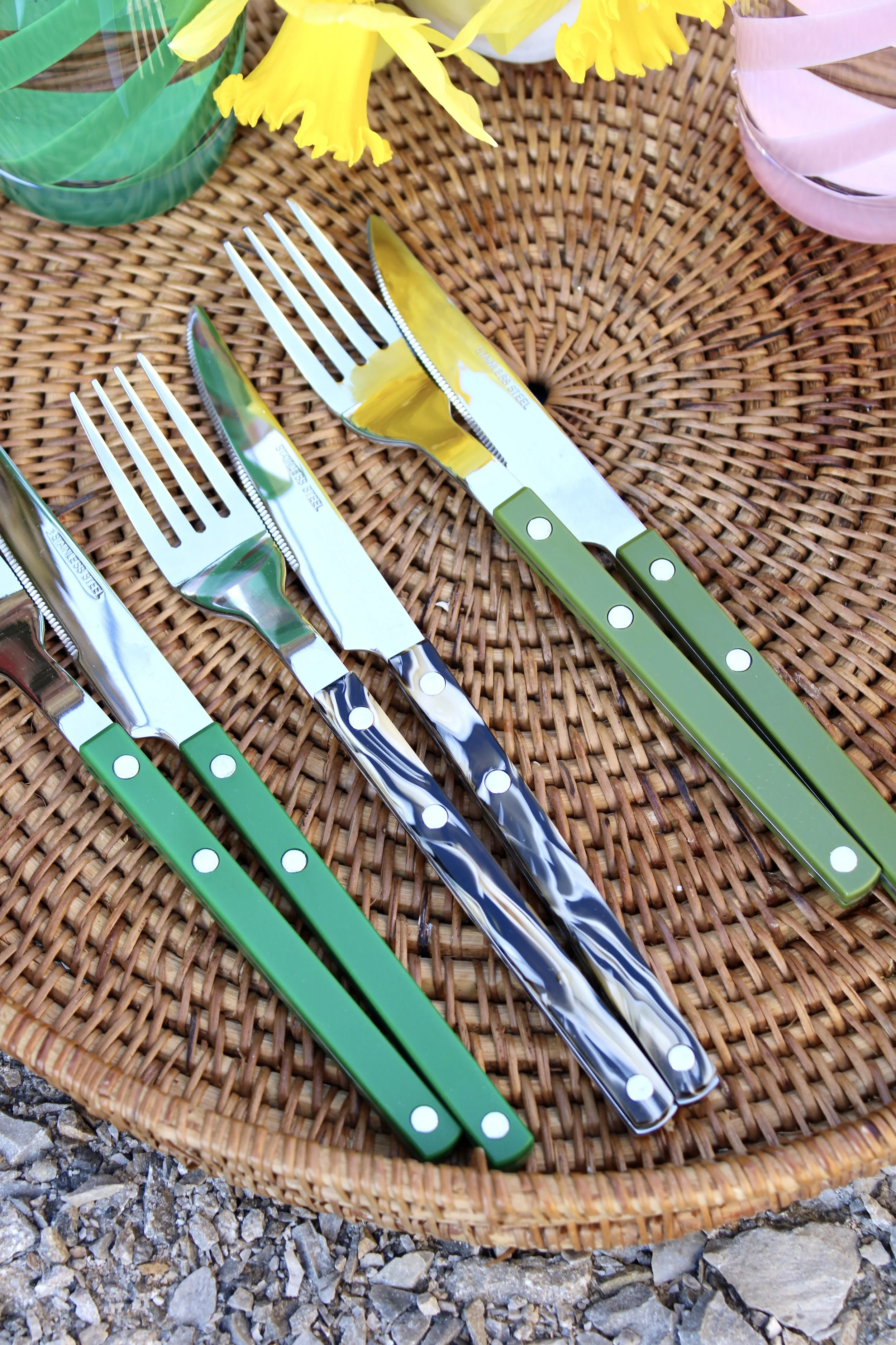 Set of 4 Gustave Cutlery - Various Colours