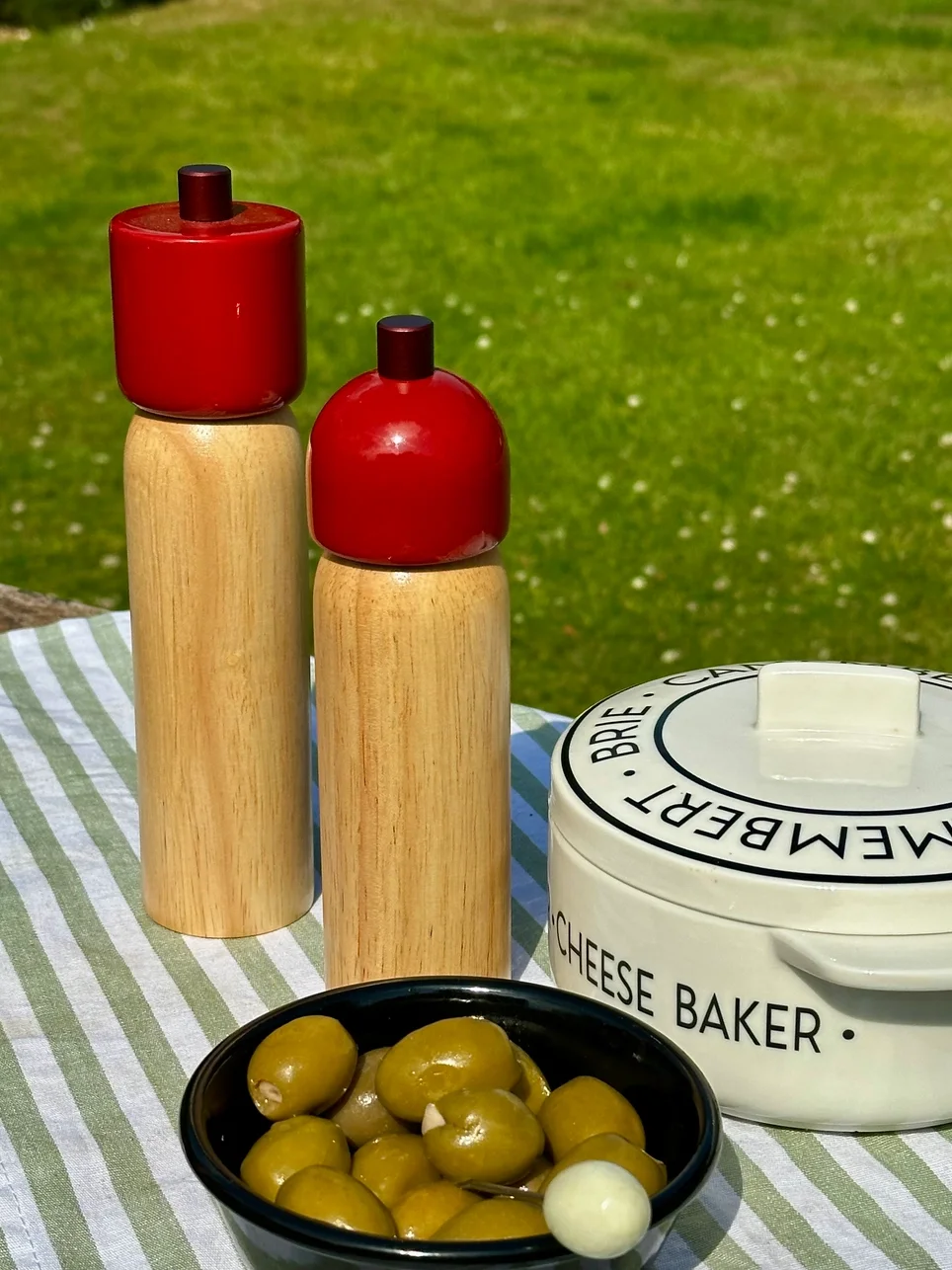 Maegen RED Salt & Pepper Grinder