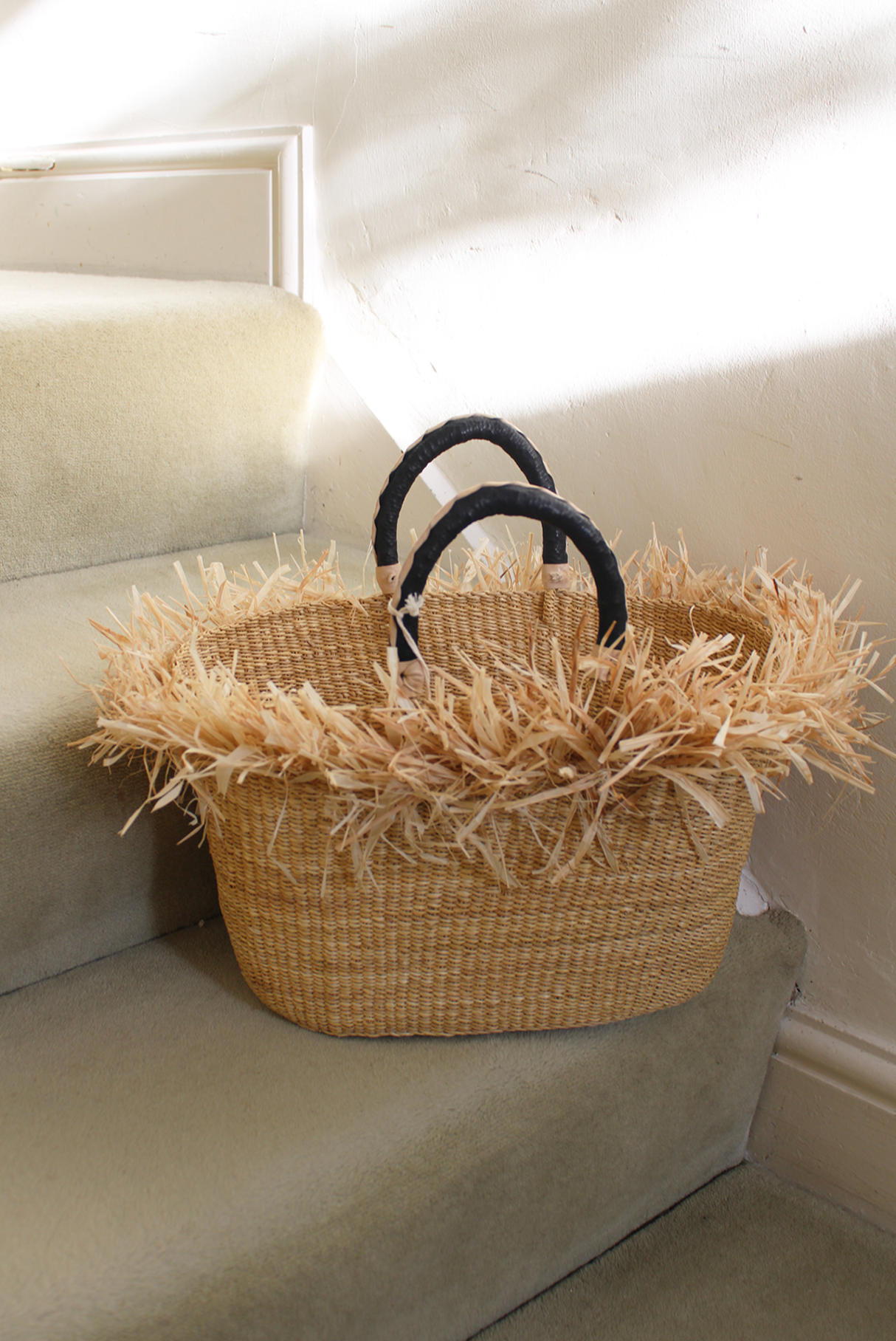 FraFra Large Basa Basa Rafia Basket - Natural