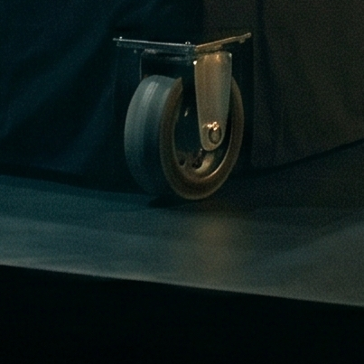 We also offer LARGE rolling pipe legs for heavier loads, and off road applications.