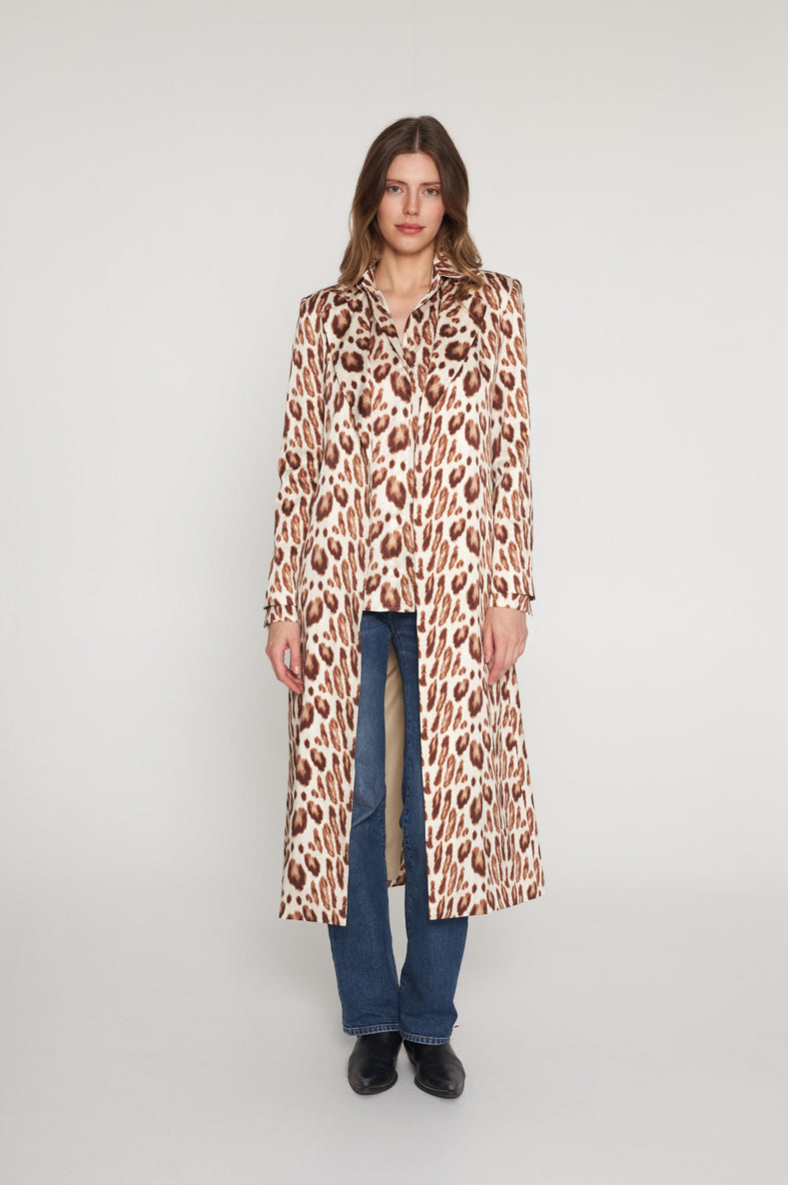 Catherine Gee - Long Silk Blazer - Oat Leopard