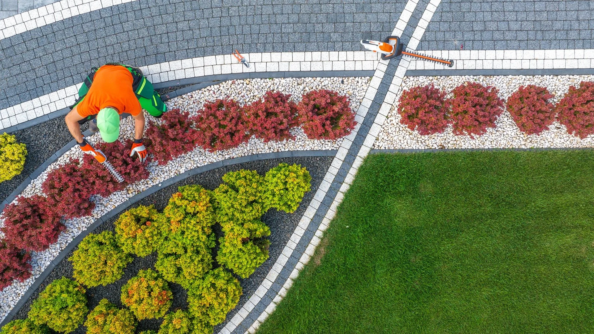 Ethoscapes Welcomes Houston Landscapes Unlimited to Growing Family