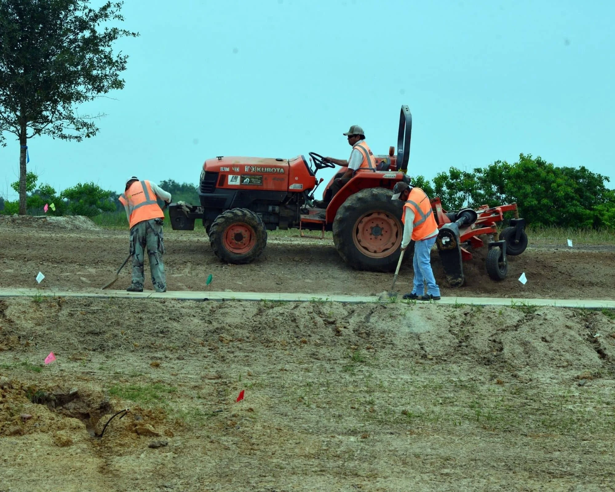 Why High-Traffic Community Areas Are the First to Fail Without Erosion Control in Fort Bend County, TX