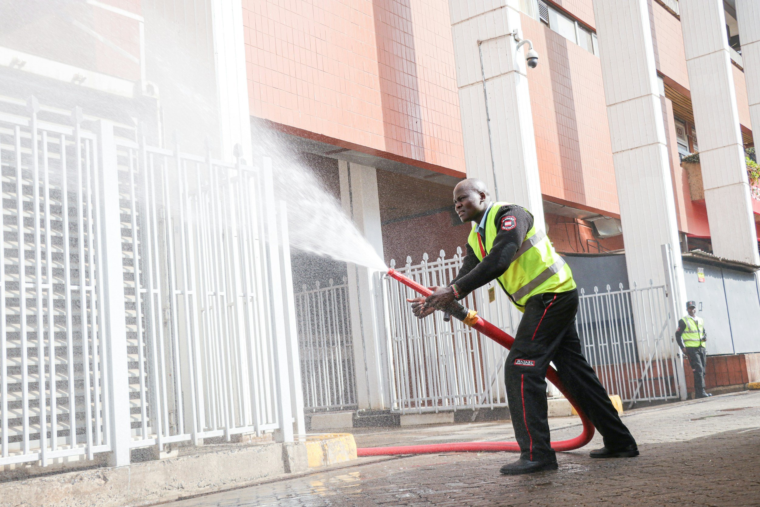 Get Your Home Holiday-Ready: A South Florida Exterior Cleaning Checklist