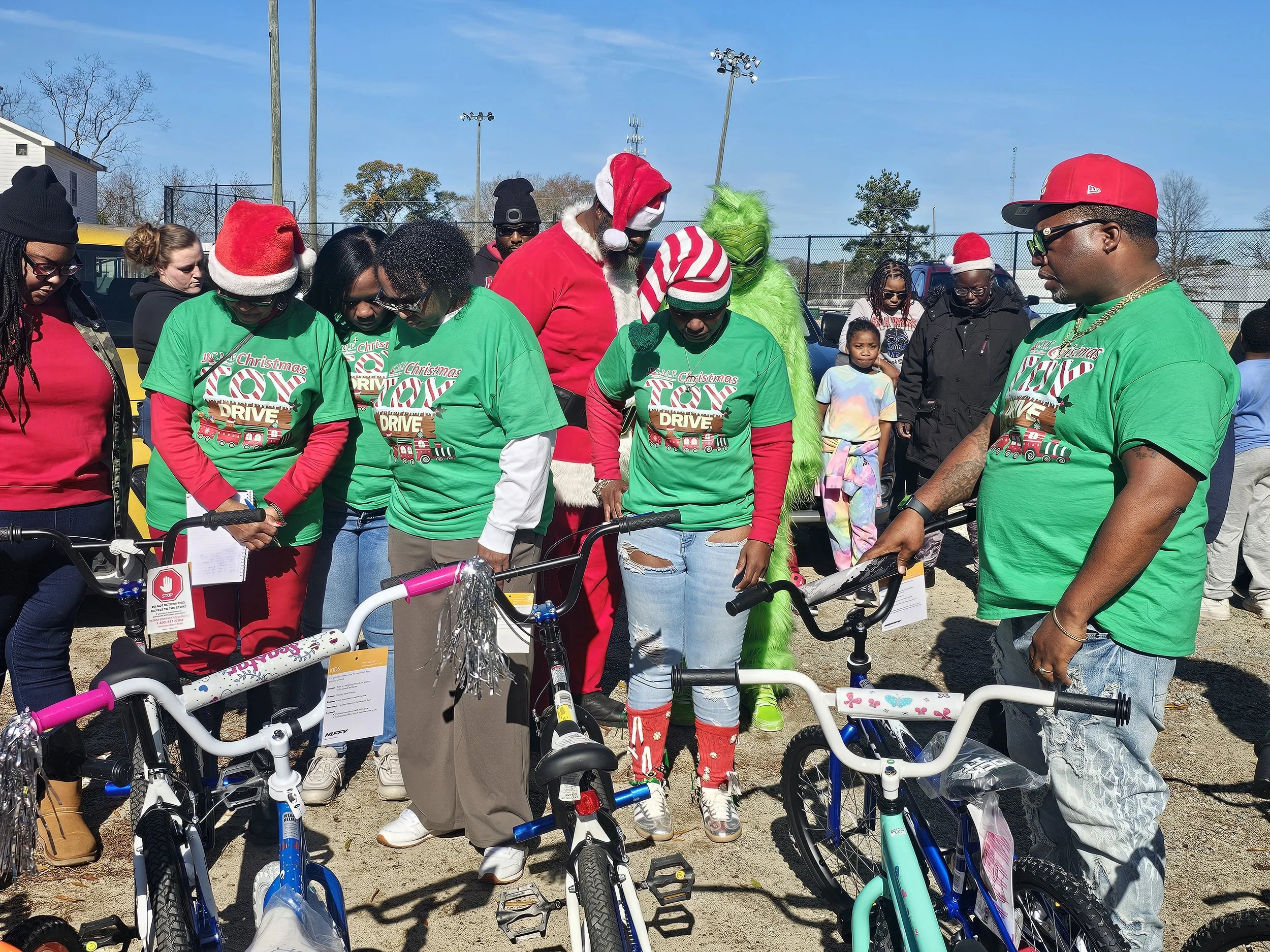 volunteer candid.jpg