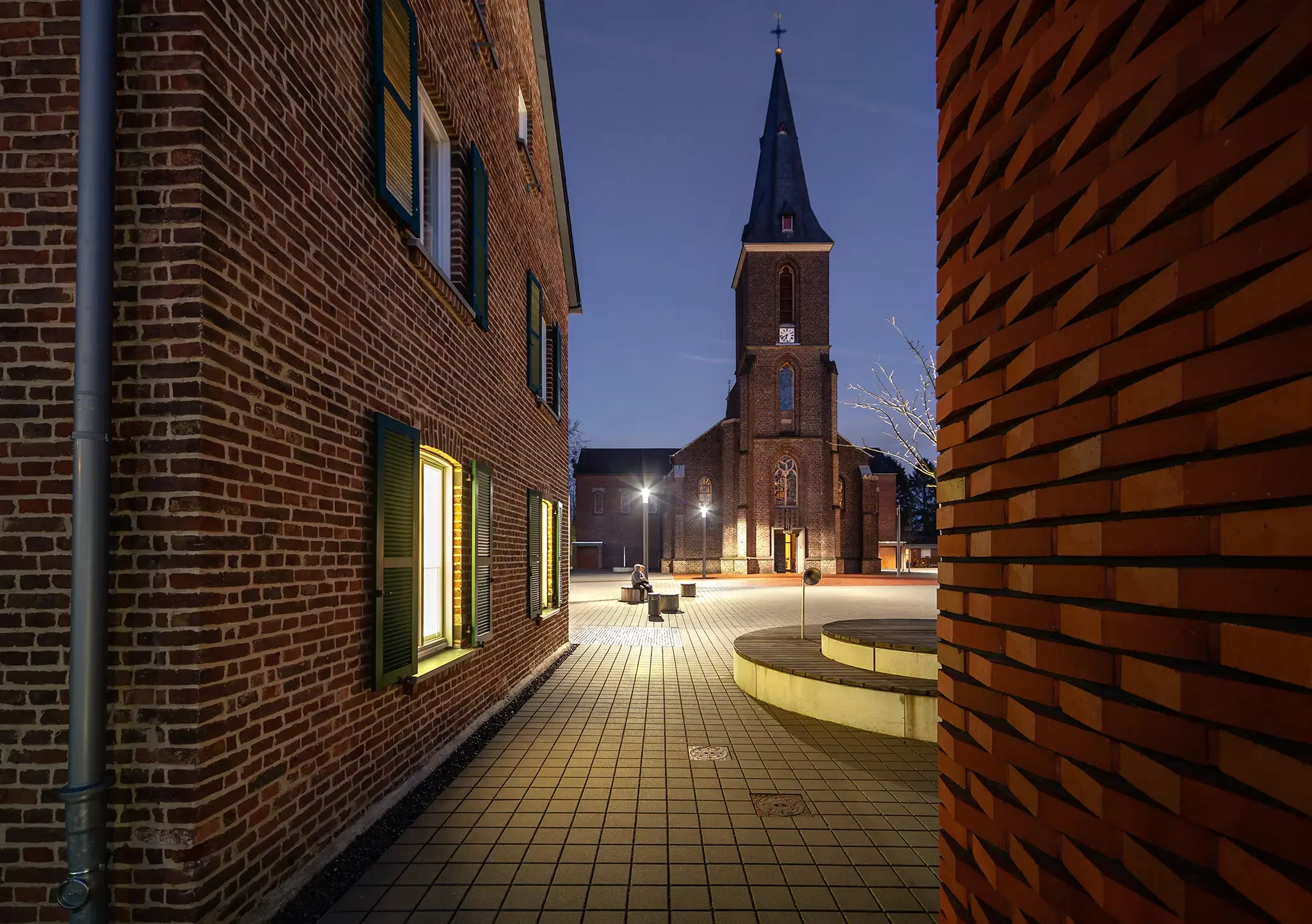 St. Johann Baptist, Refrath