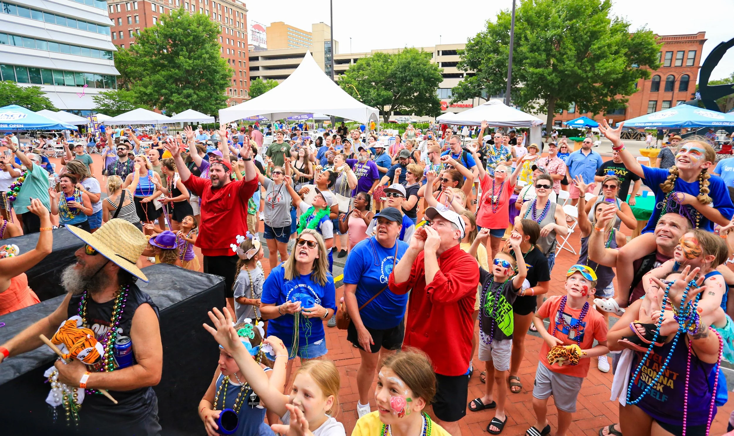 Cajun-Fest-2024-Bead-Toss_10.jpg