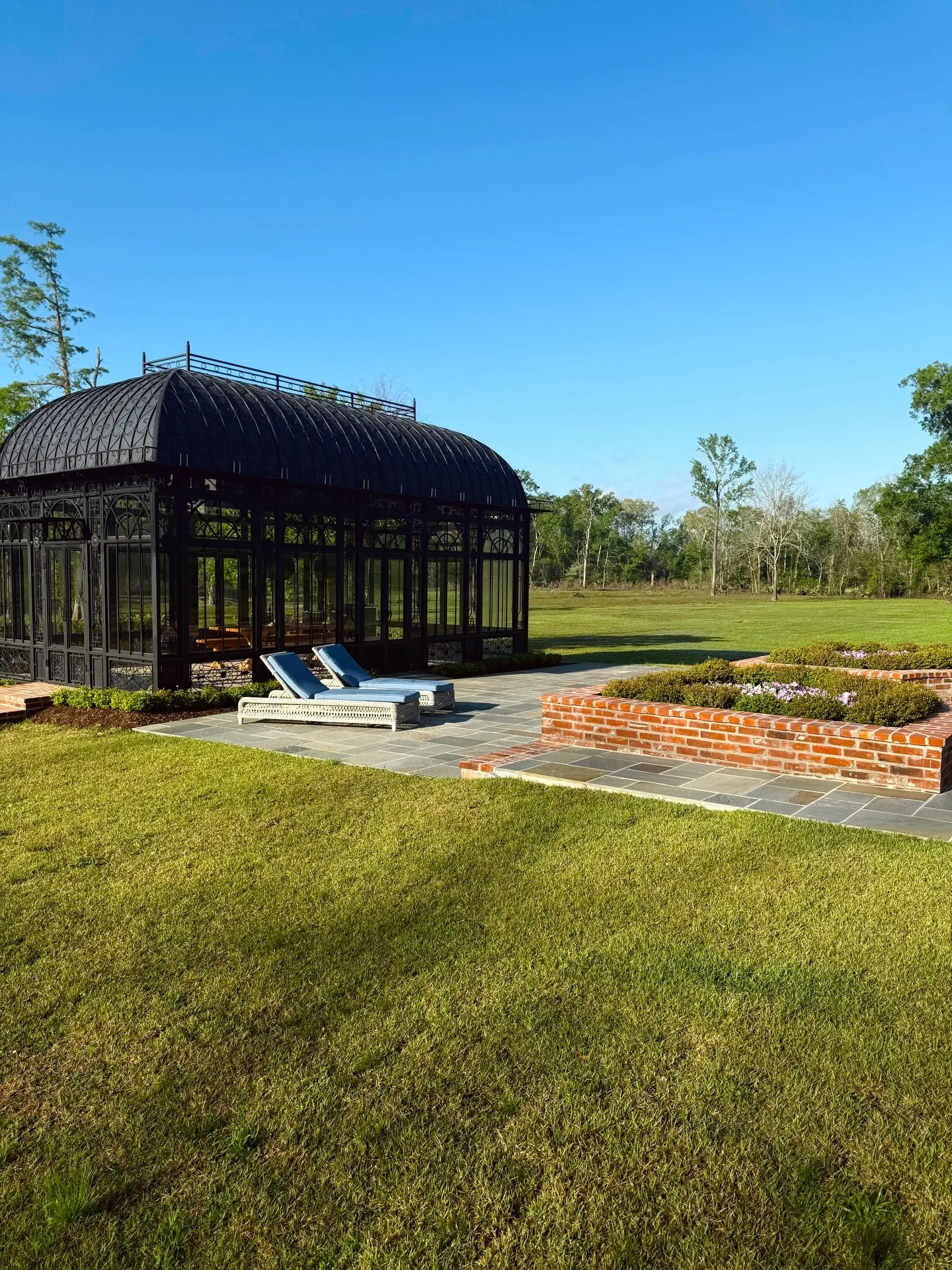 👀 DID YOU KNOW? Rougarou does more than roofing. We&rsquo;re licensed general contractors too. 👏🏡

From roofs to custom outdoor spaces like this, we&rsquo;re built for more.
You know what to do&hellip; call the Rougarou. 🐺

#LouisianaContractor #