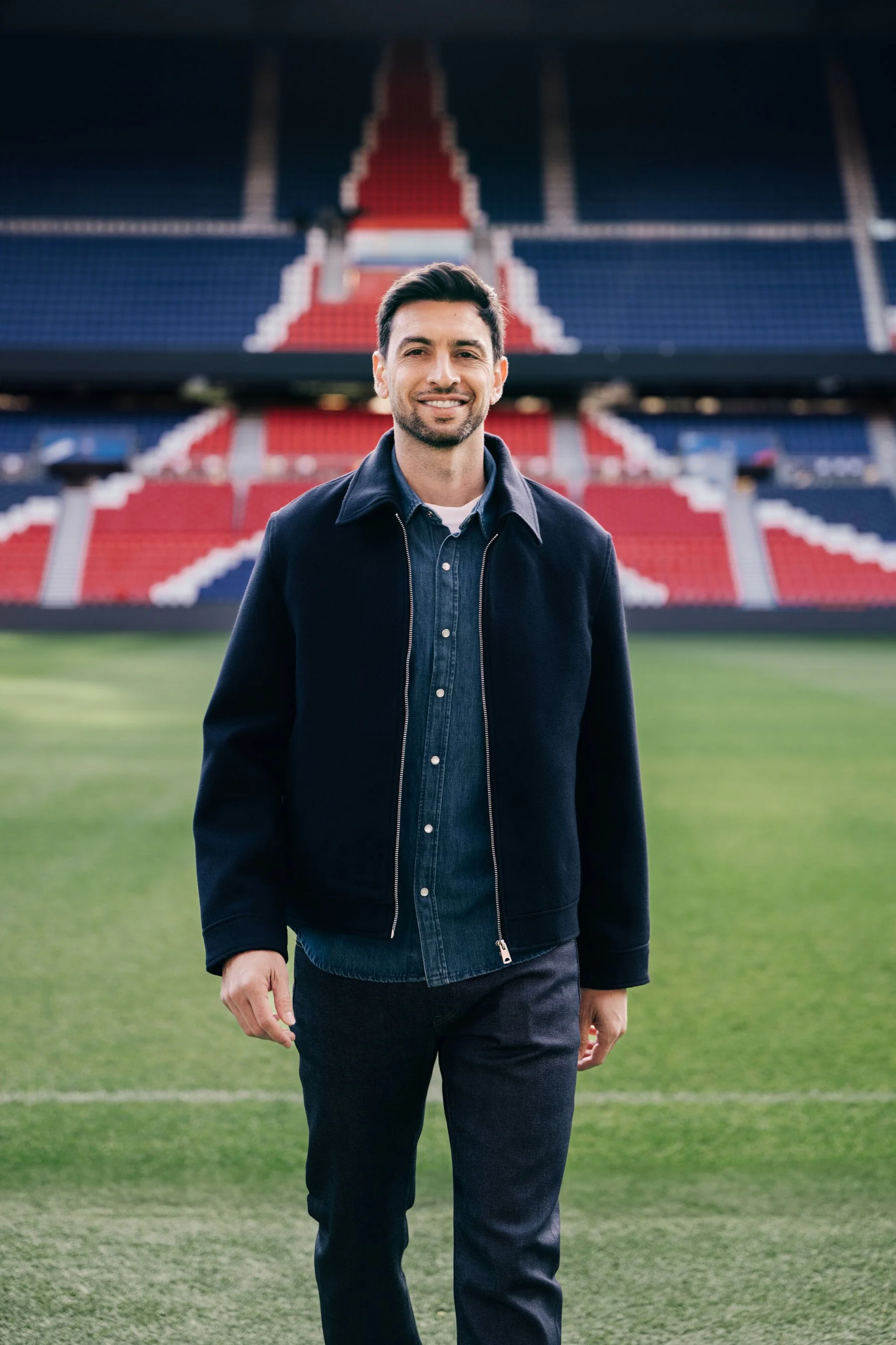  Novotel 37 Collective member – Javier Pastore (CNW Group/Novotel Hotels) 