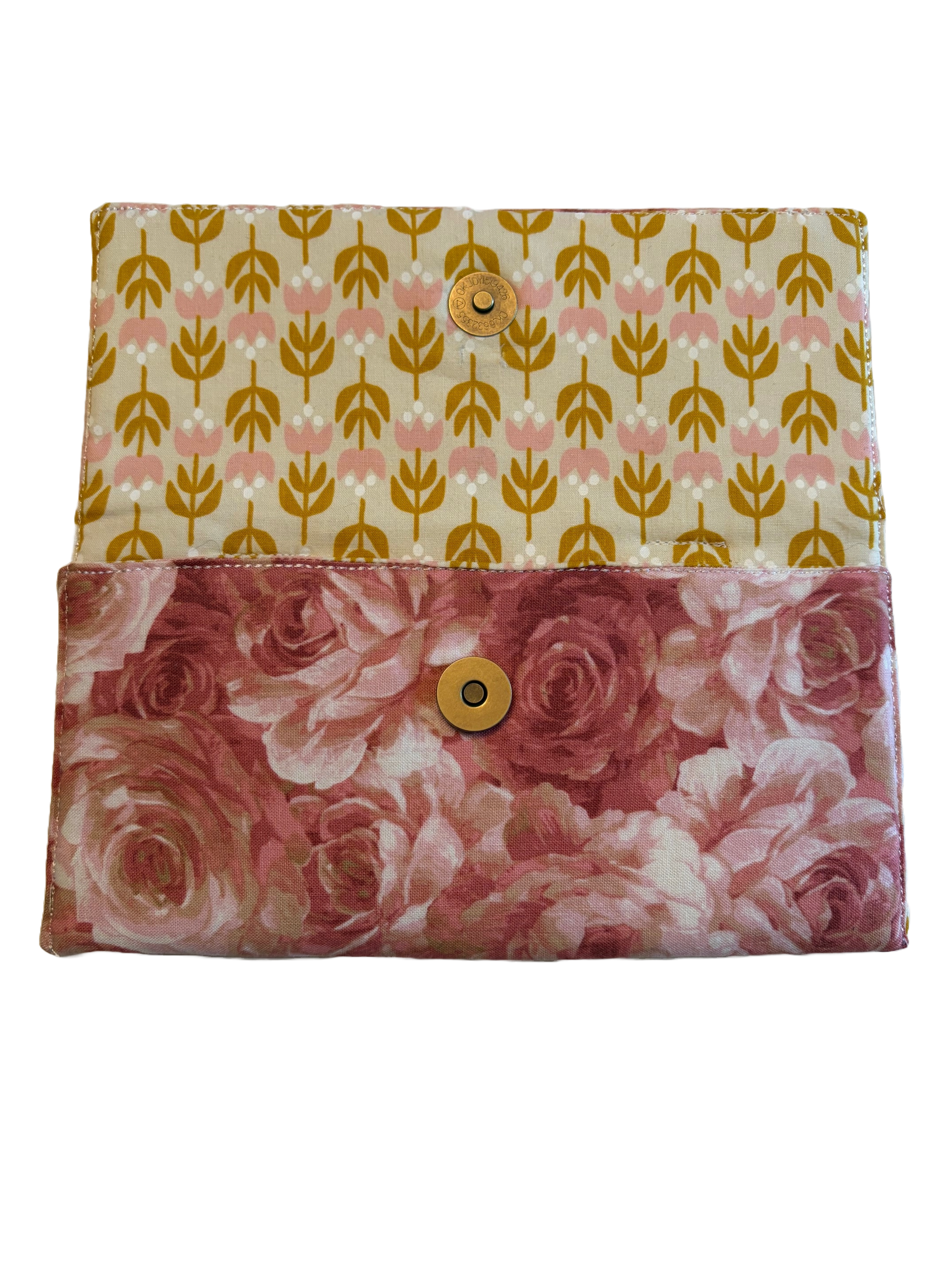 Pink Roses Phone KeeperOpen NBG.png