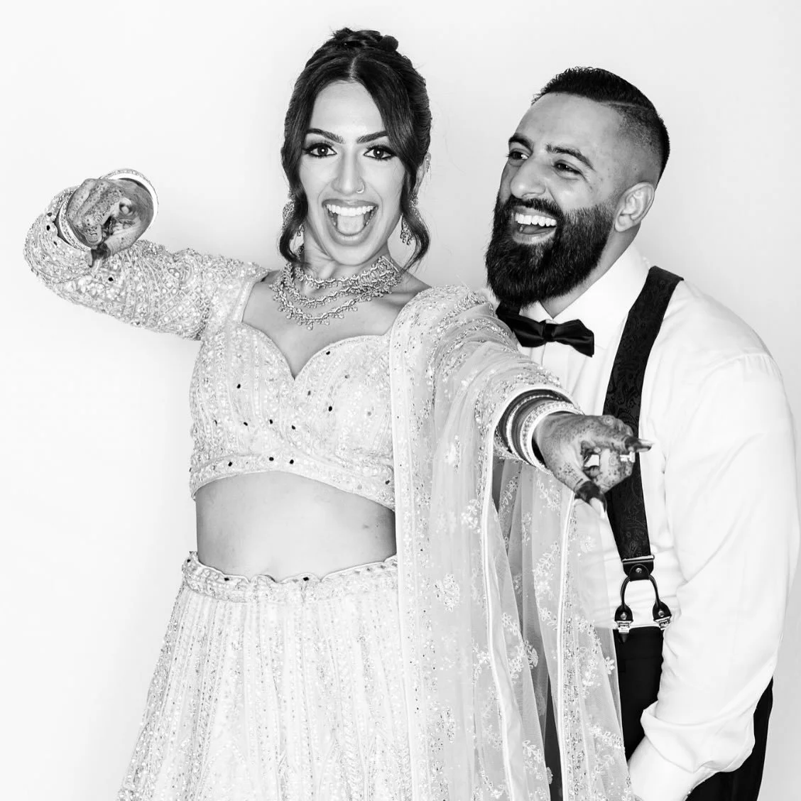 N + S ✨🖤

#chicmoments #weddingportraits #haloportraits #blackandwhite