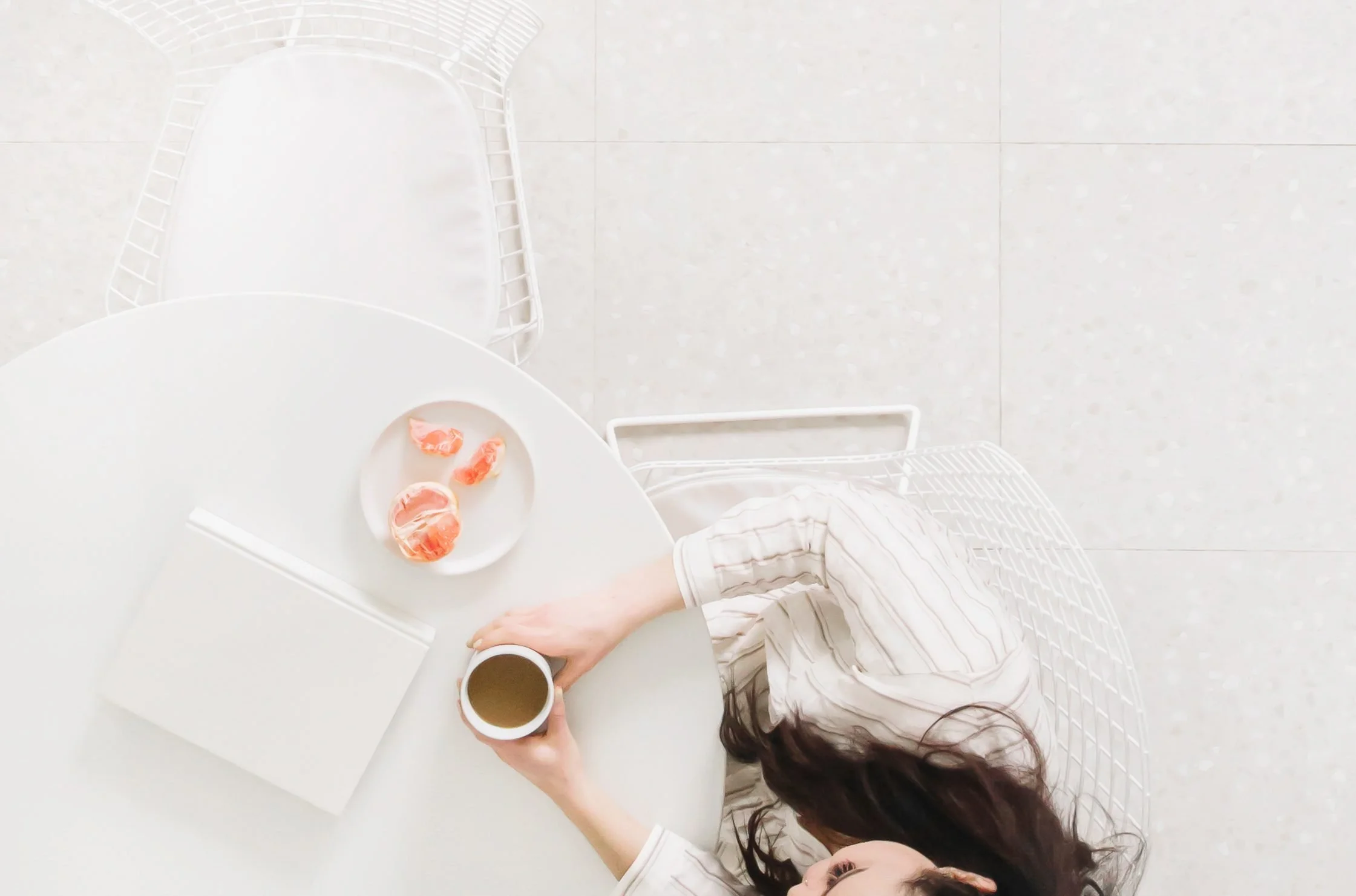 When crisis triggers the need to control