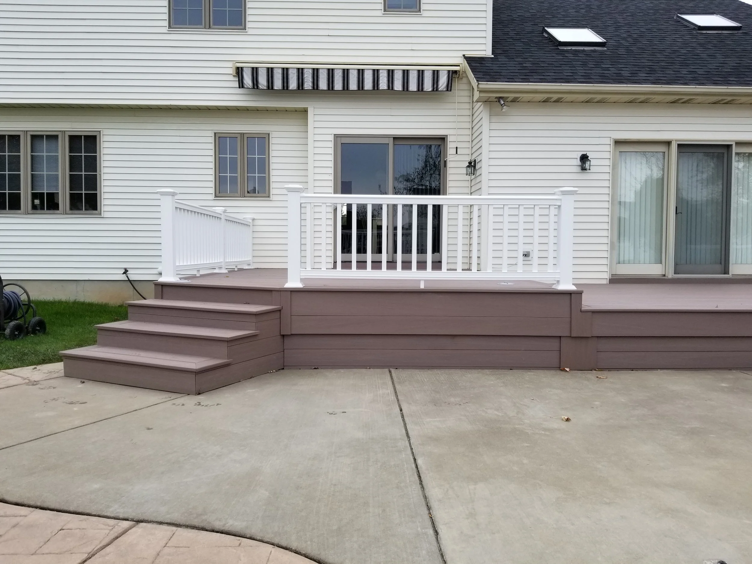 Deck Renew 12.jpg