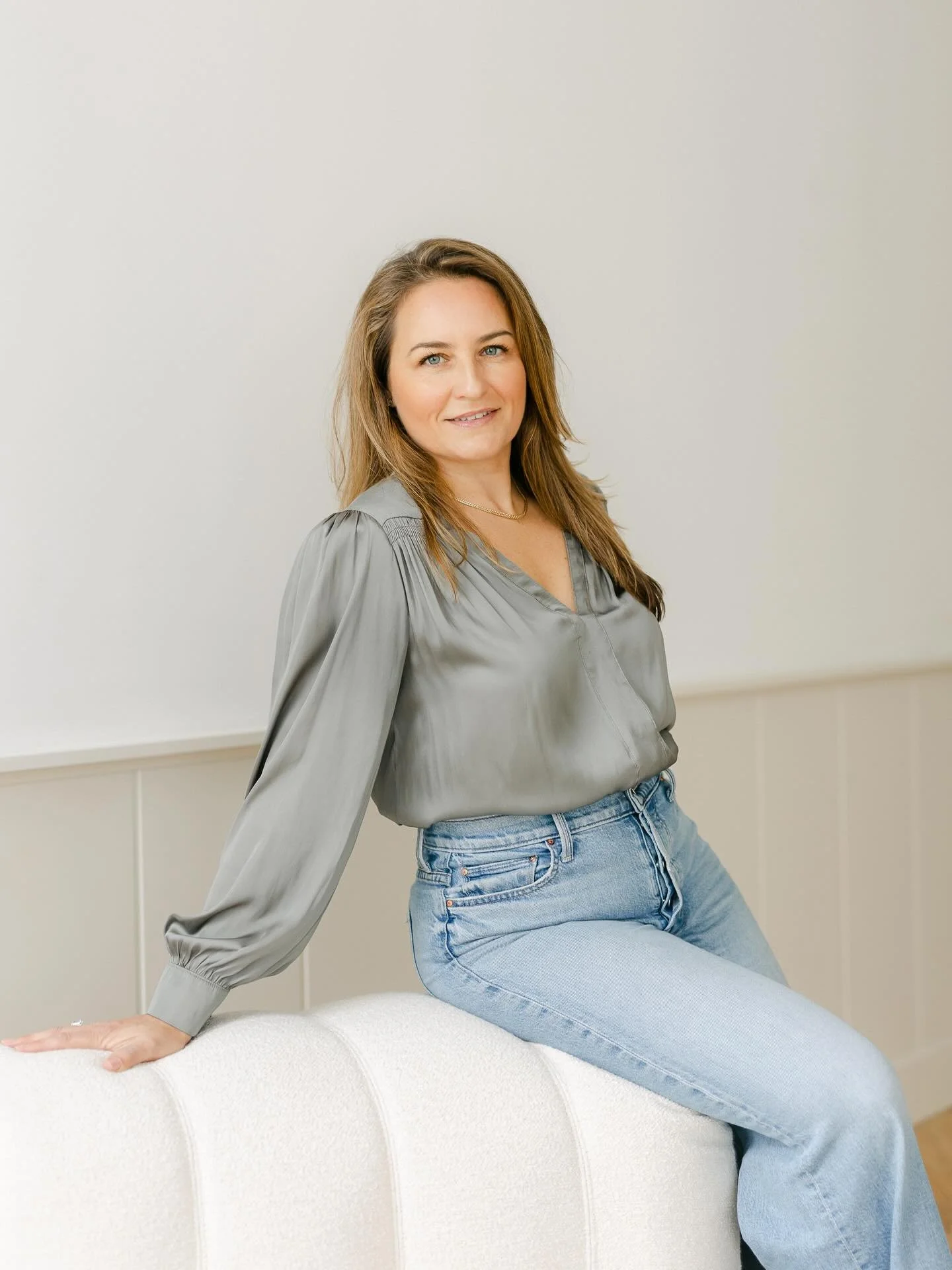 A New Chapter begins&hellip;

I realize many of you have come to cherish Mararamiro Studio and as of Dec 1st, you&rsquo;ll still find your favourite creative space but renamed as Marlowe Studio. 

I want to put everyone at ease that the studio will m