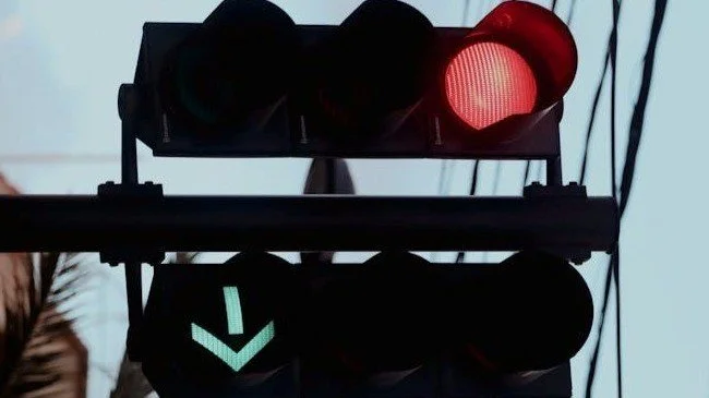 Big Girl Panties Diaries - Entry #127: It’s Not Mixed Signals. It’s Inconsistent Effort