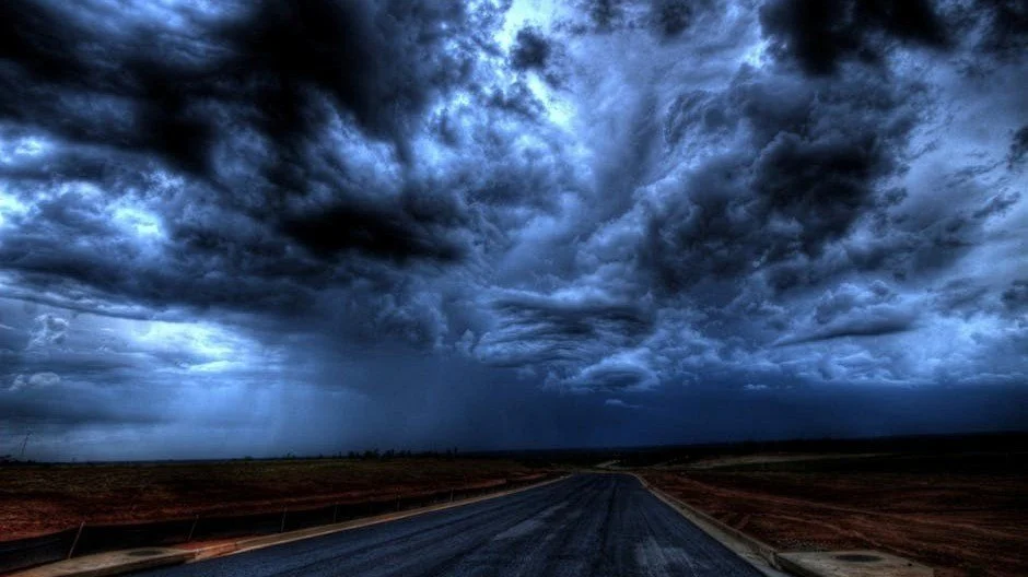 Calmfidence in Chaos: The Leadership Presence That Makes Change Stick