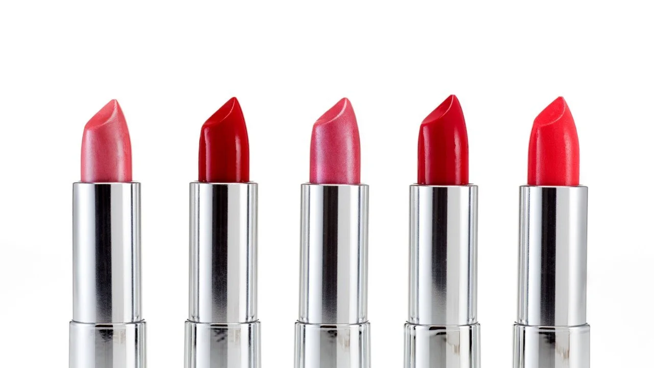 Big Girl Panties Diaries — Entry #81 - Lipstick, Spanx, and a Dress That Lies on Your Behalf