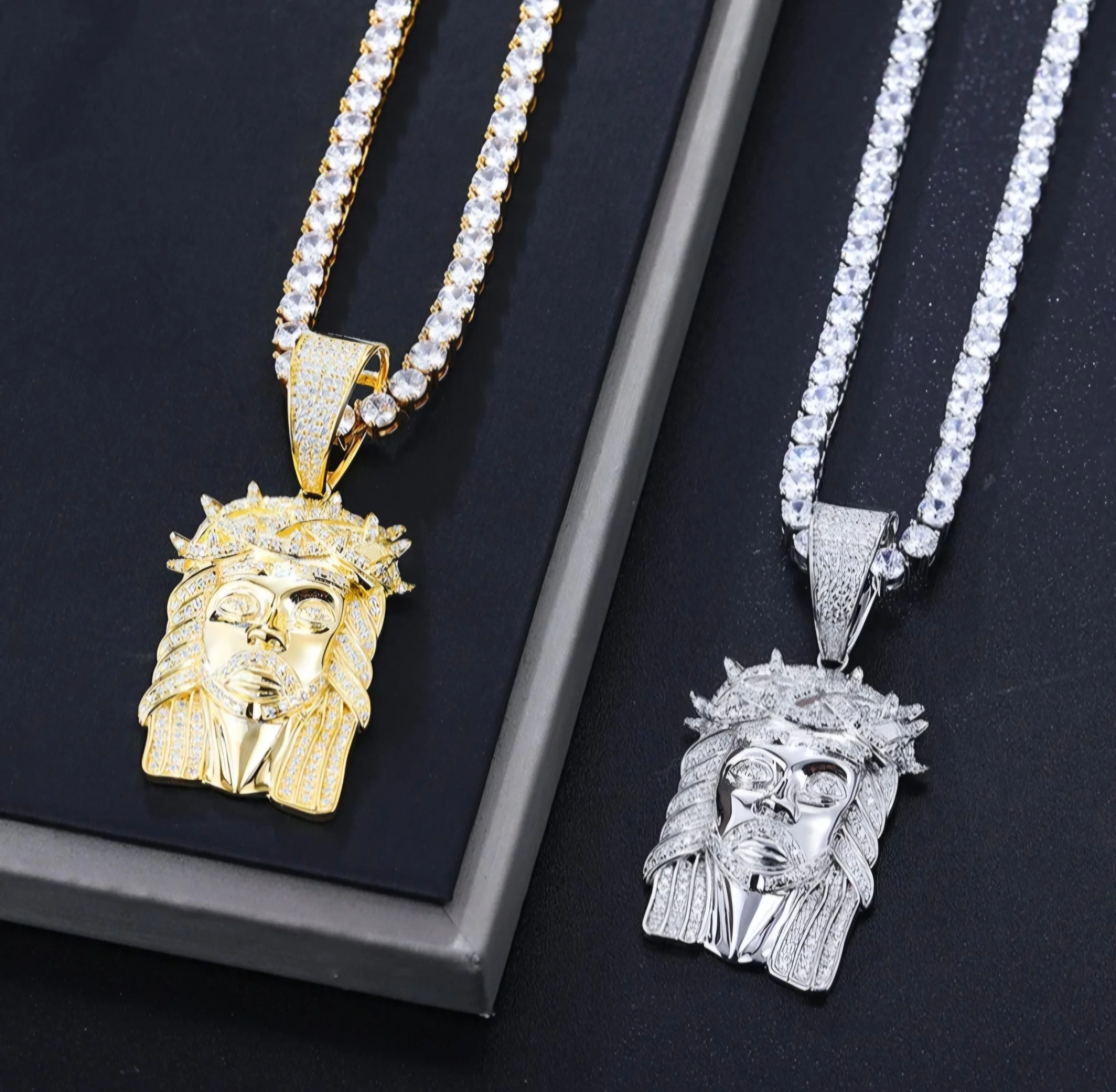Jesus Pendant .925 Silver
