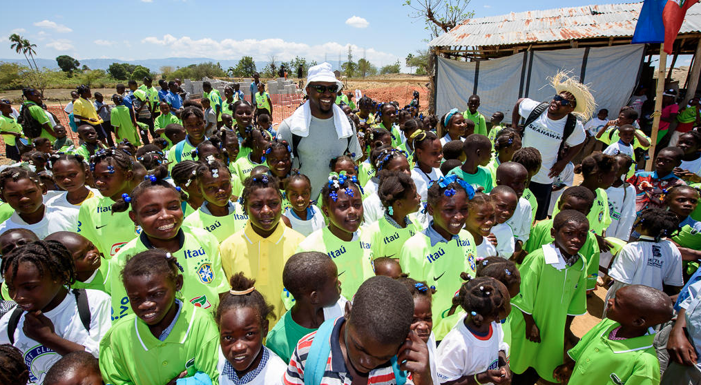 Behind-The-Scenes Footage From Cliff Avril's Humanitarian Trip To Haiti