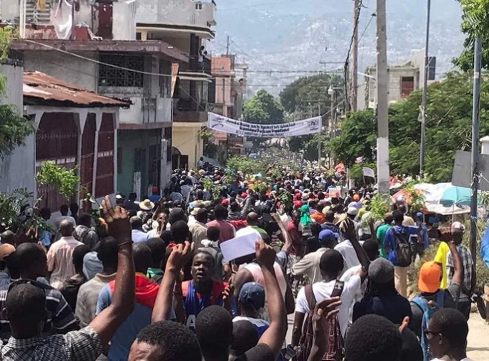 Haiti: Thousands March Against New Budget