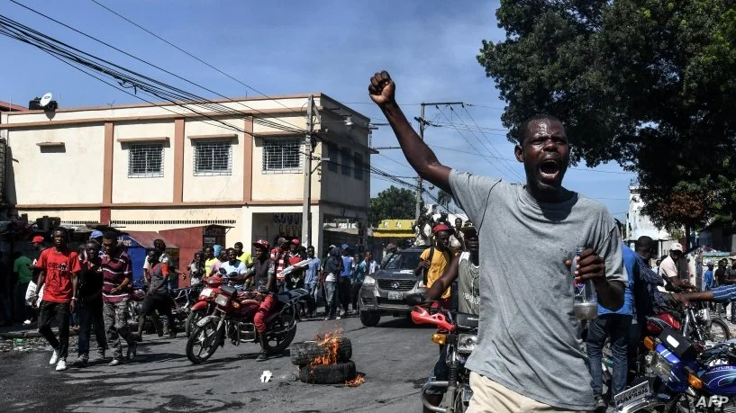 Businesses, Schools Closed as Haiti's Capital Reels from Political Chaos