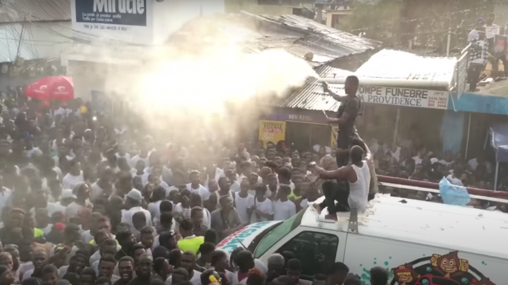 Despite Covid-19, ‘Car Wash’ parties continue in Haiti