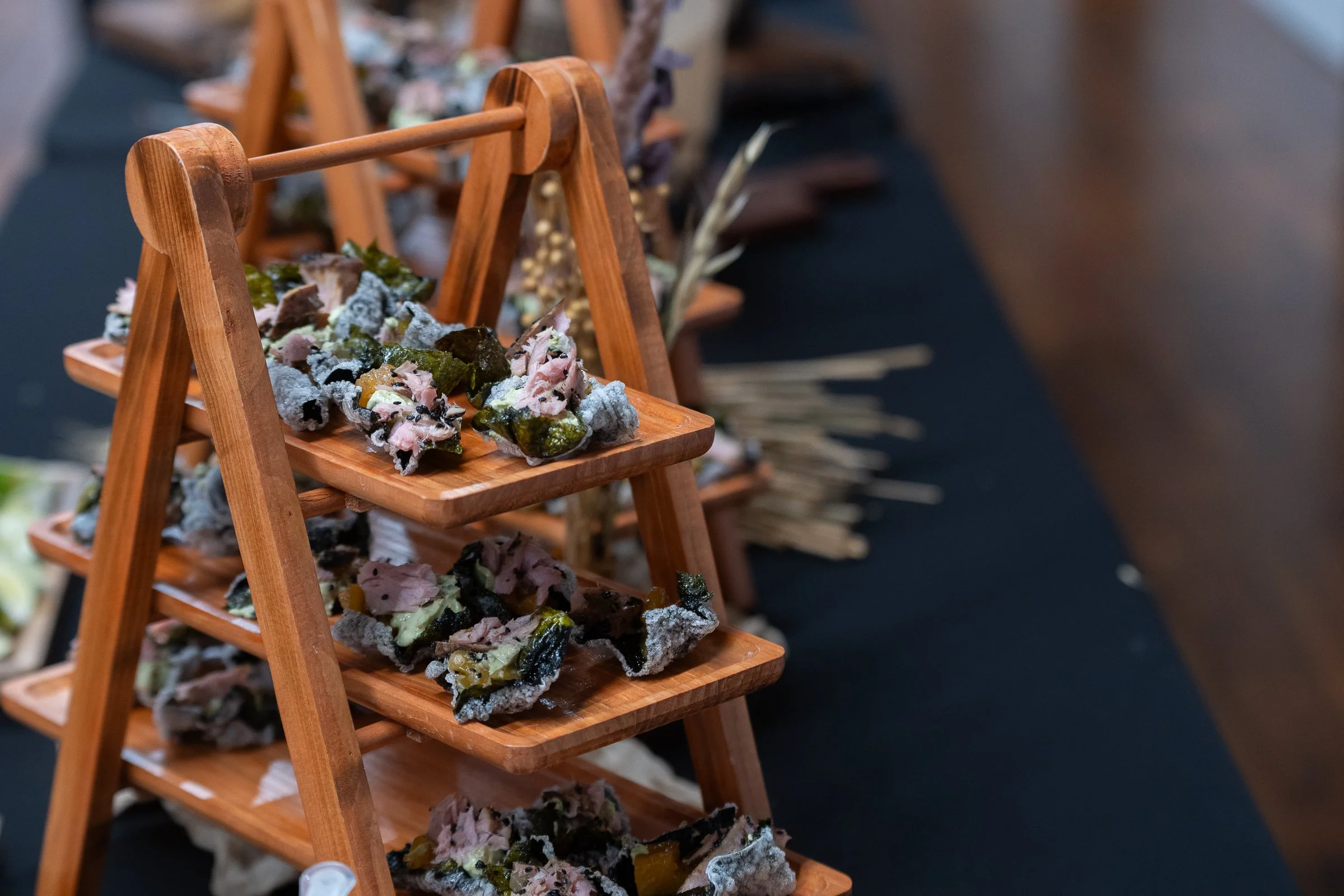 SEARED AHI TUNA RICE PAPER + NORI CUPS