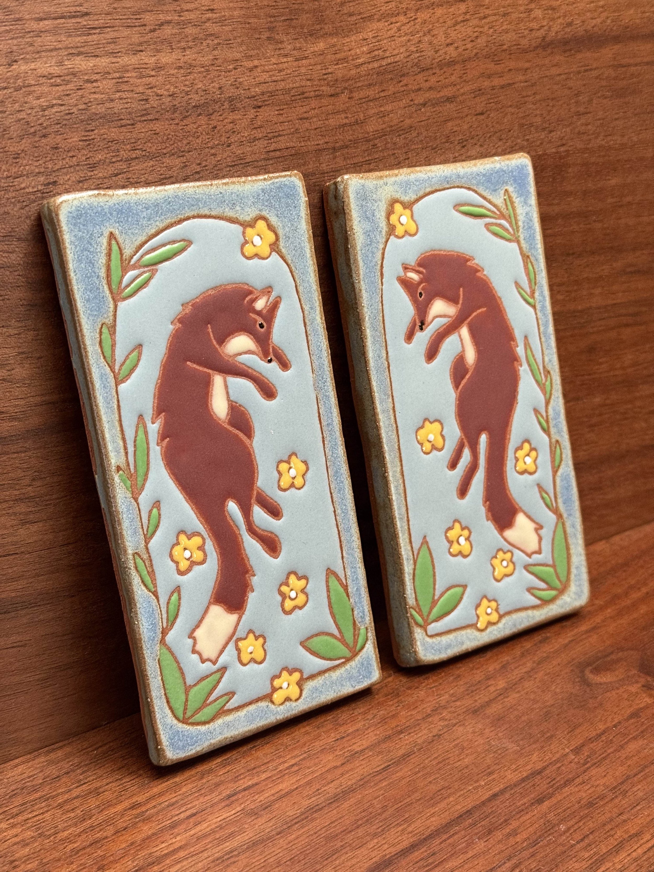 Jumping Foxes, Chloe Almeda
