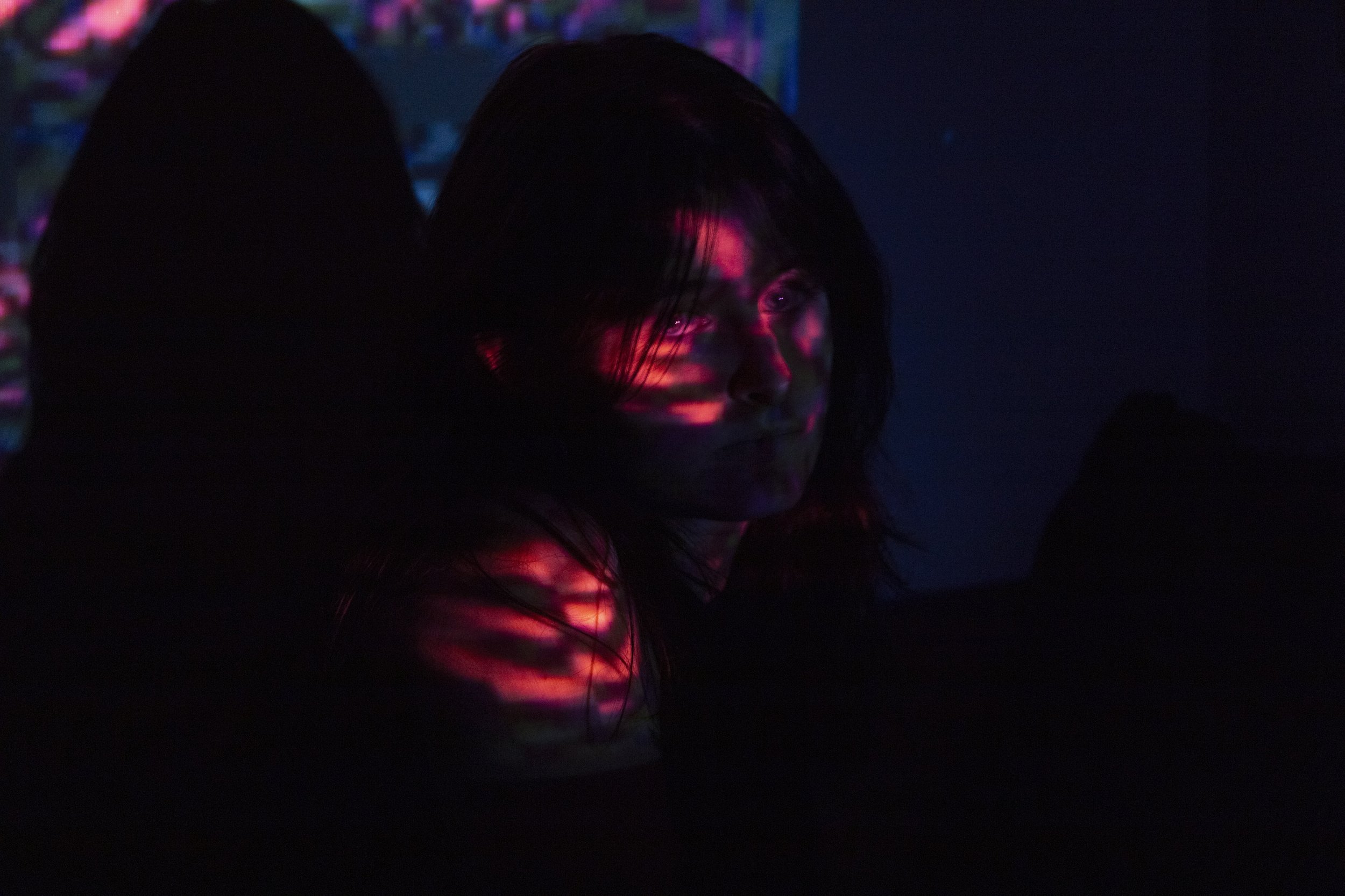 Guth-Caitlyn-ArtificialLight-2-min.jpg