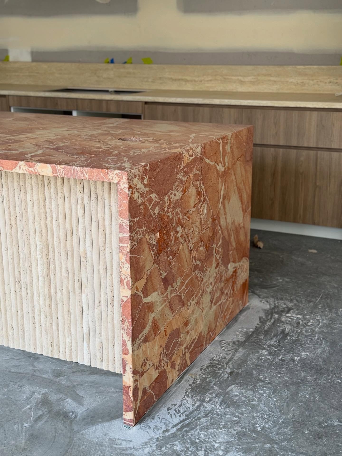 We are obsessed with the @laminexau Light Walnut AbsoluteGrain used throughout this project! 

We also love site updates and seeing everything come together 🙌🏼