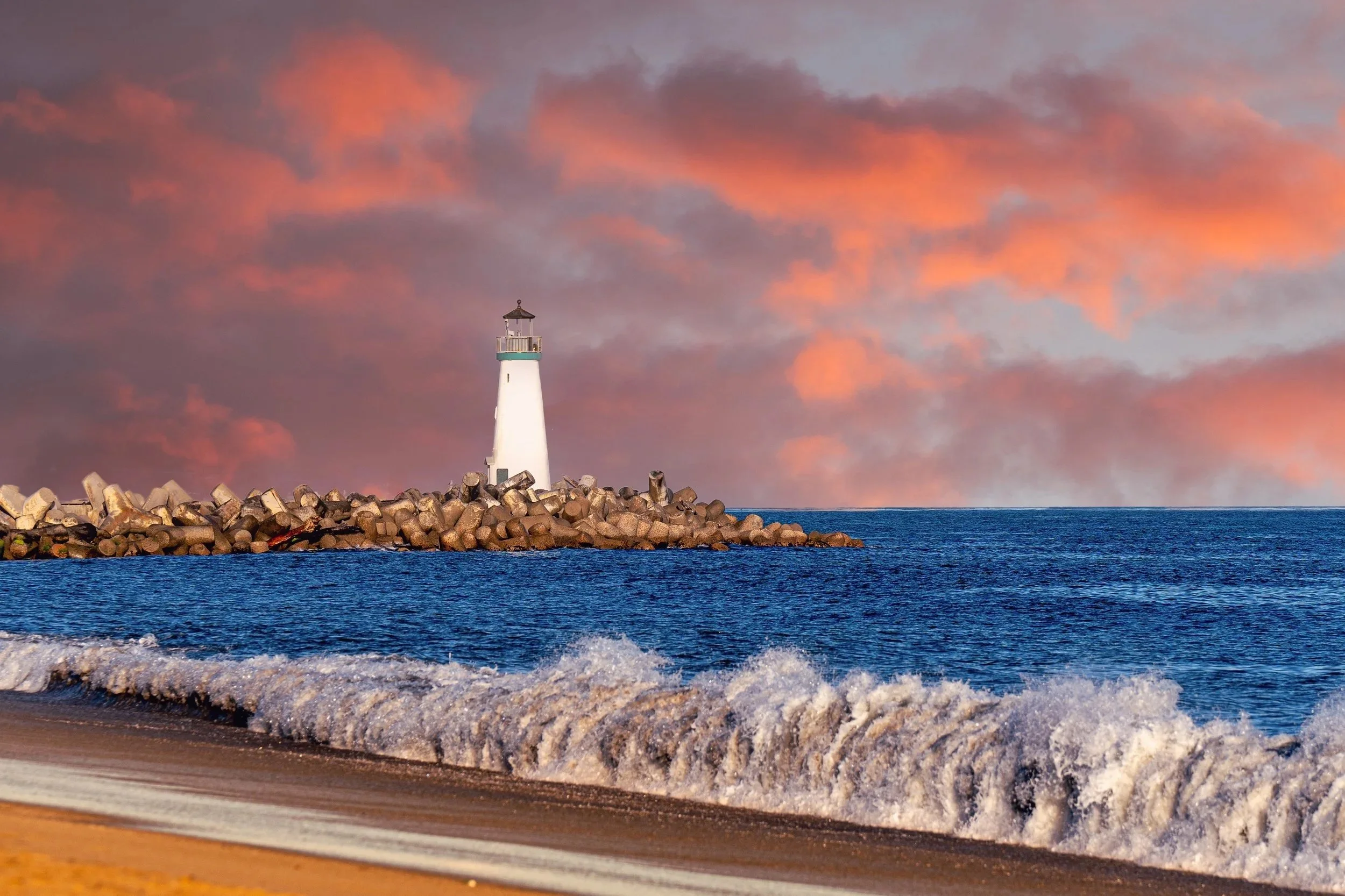Santacruz Lighthouse.jpg