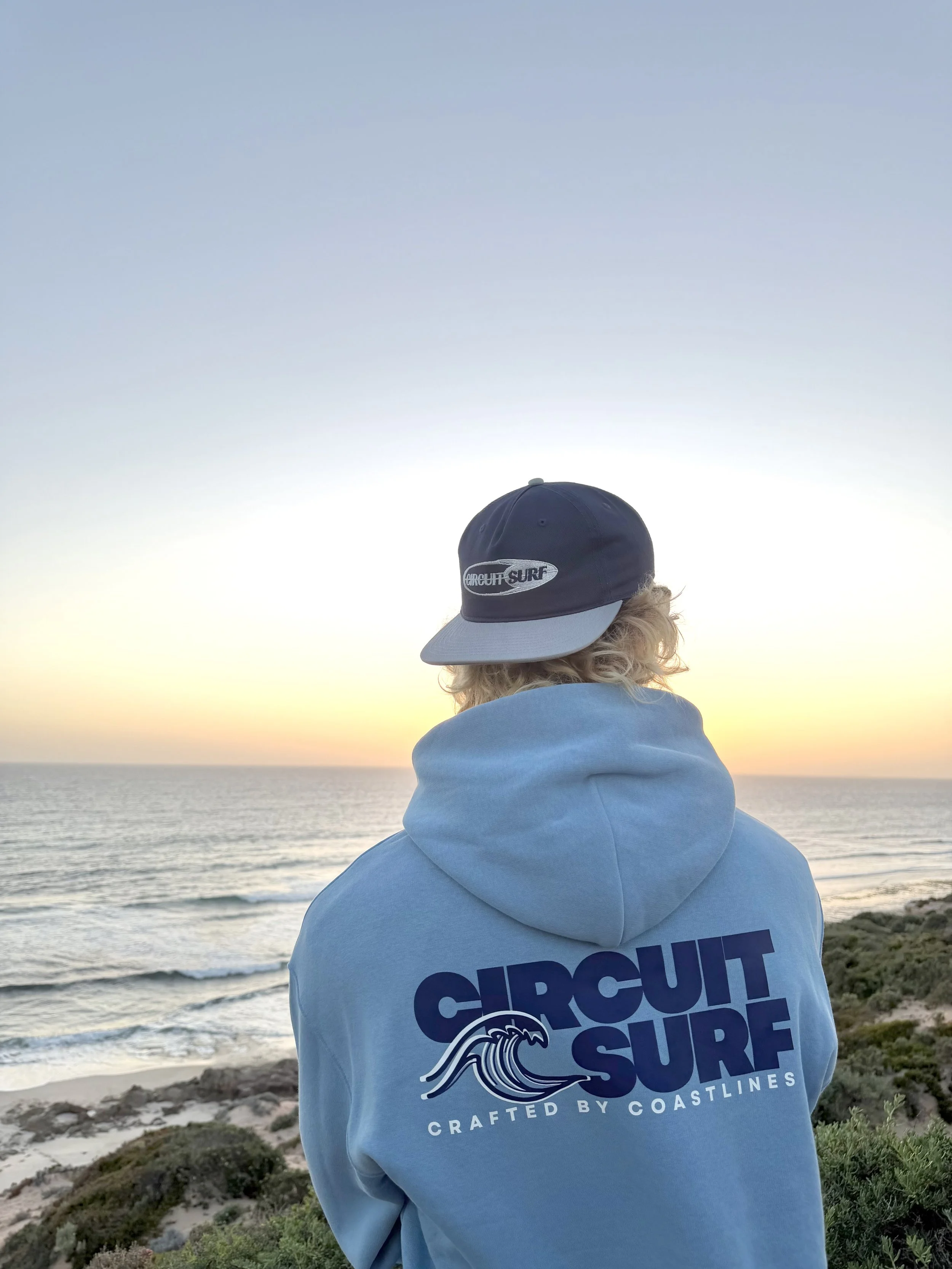 CIRCUIT Surf - Big Wave Hoodie (Blue)