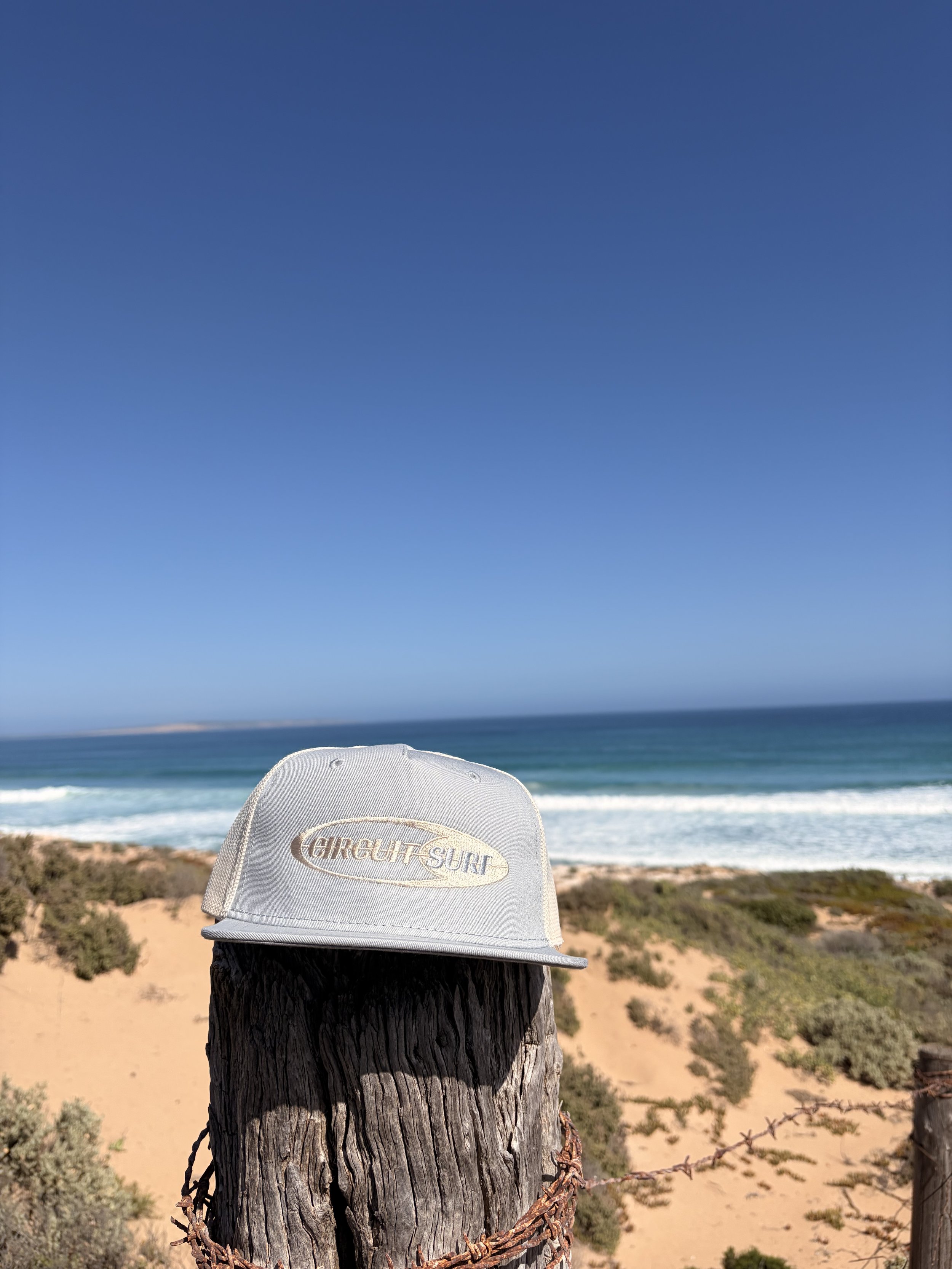 CIRCUIT Surf - Board Trucker Cap (Sea Mist)