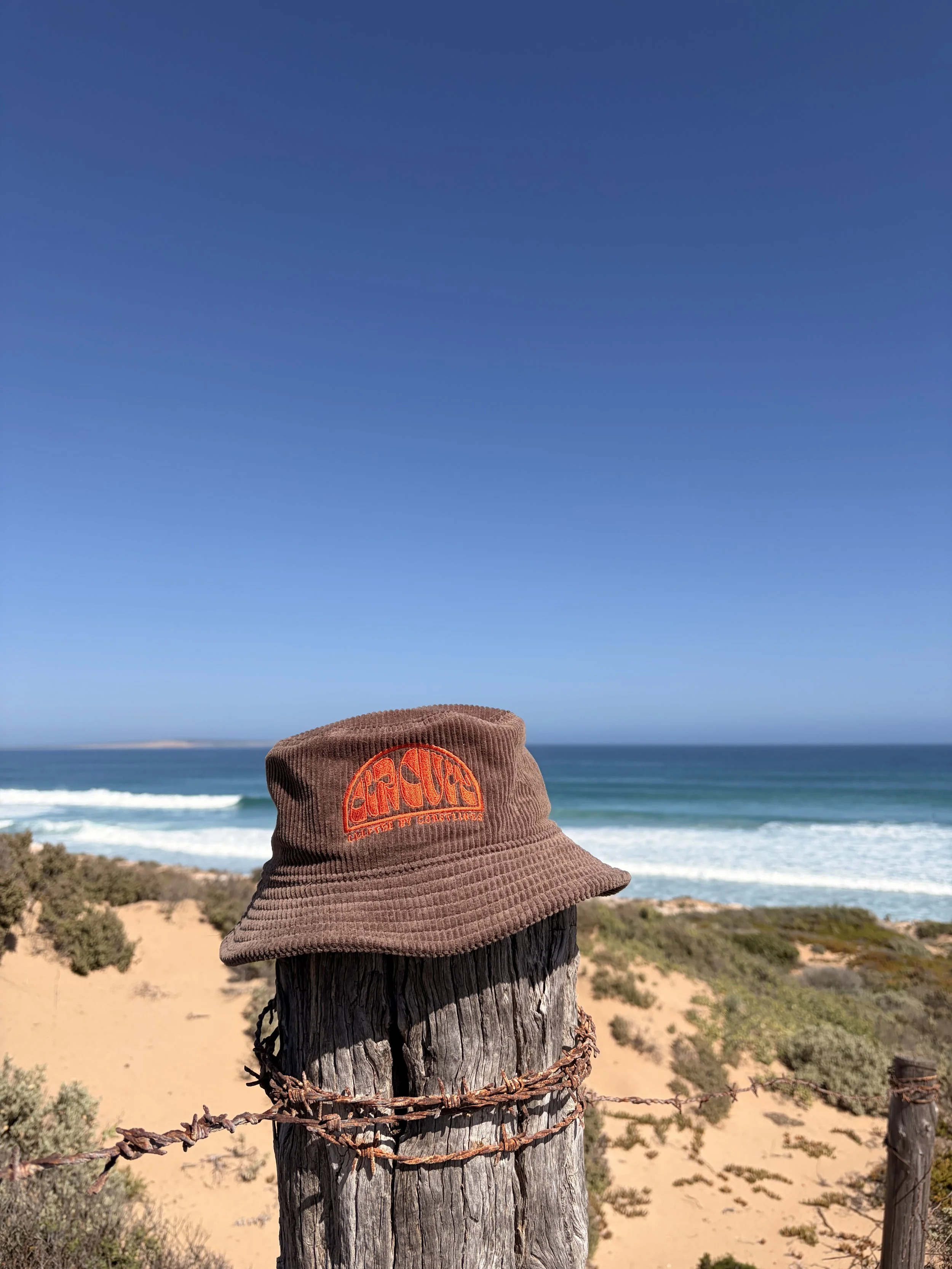 CIRCUIT Surf - Corduroy Bucket Hat (Walnut)