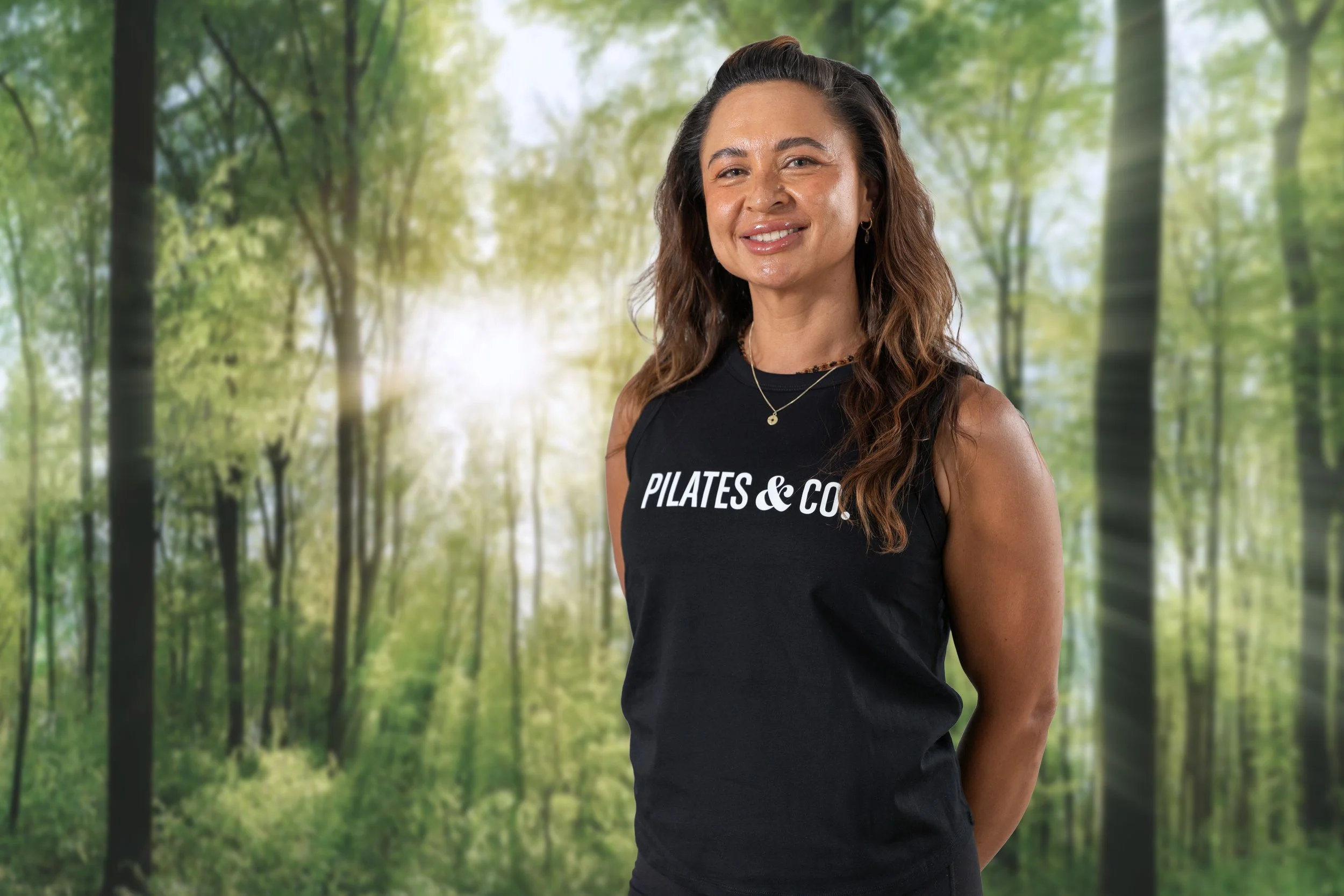 YASMIN PILATES&CO. INSTRUCTOR