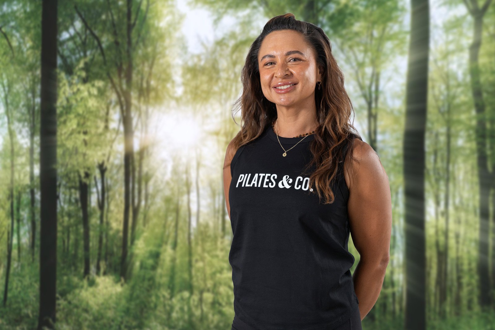 YASMIN PILATES&CO. INSTRUCTOR