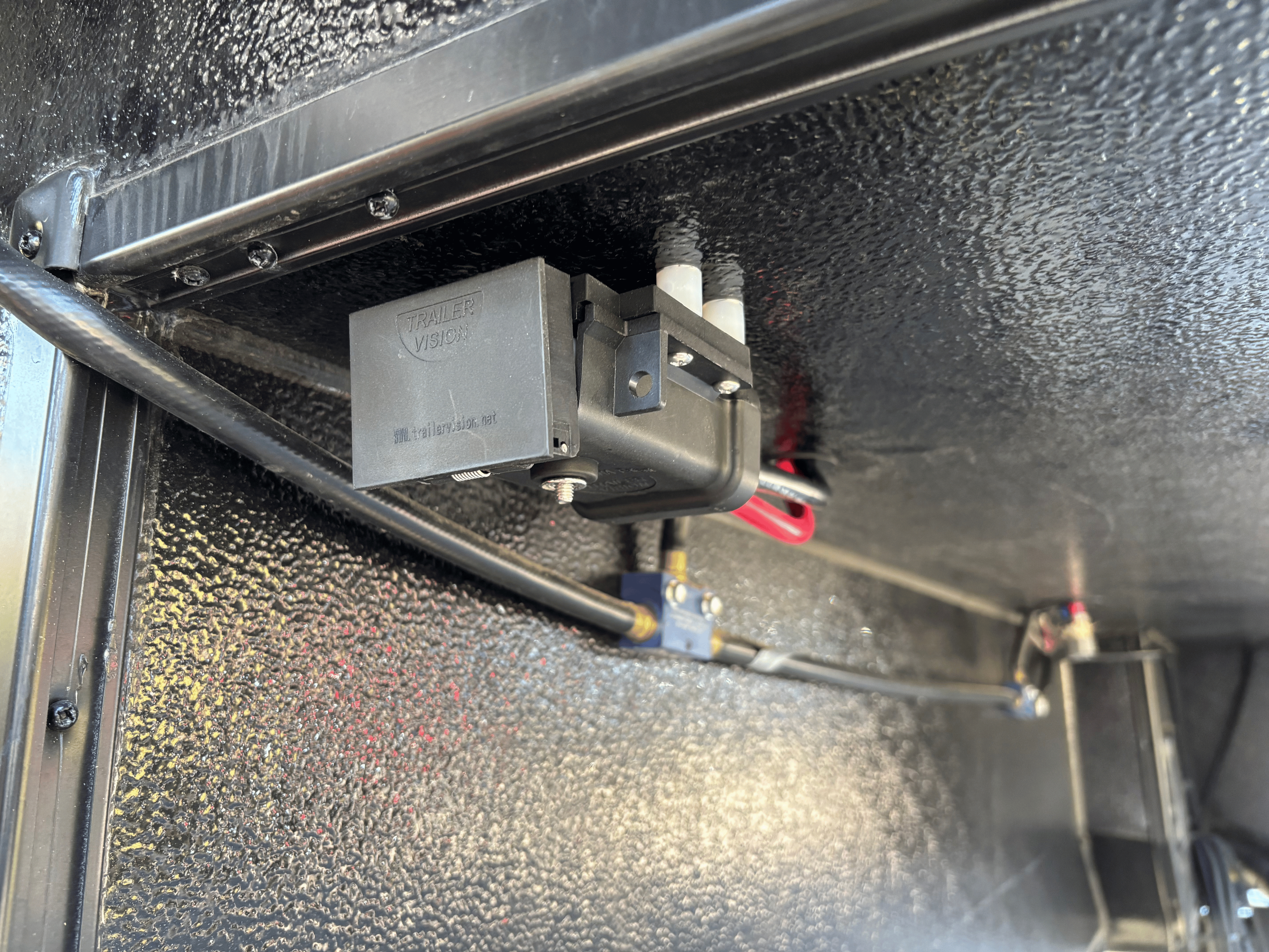 Mobile RV Repair - Anderson plug installation for DC - DC charging