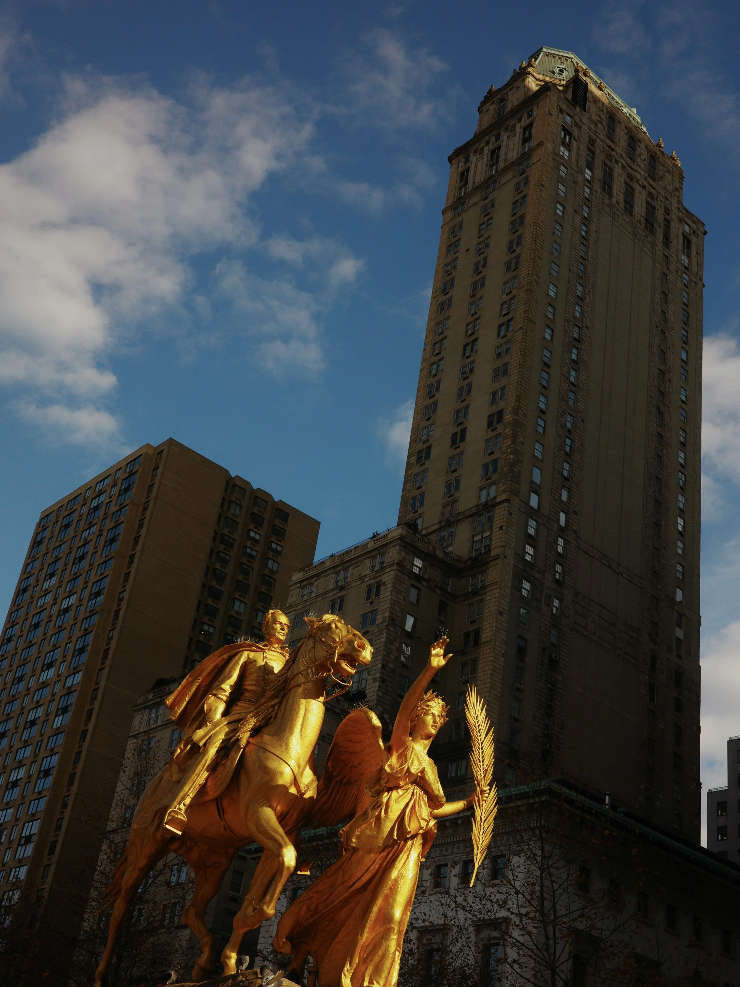 New York
Midtown
Ricoh GR IIIX (SOOC)