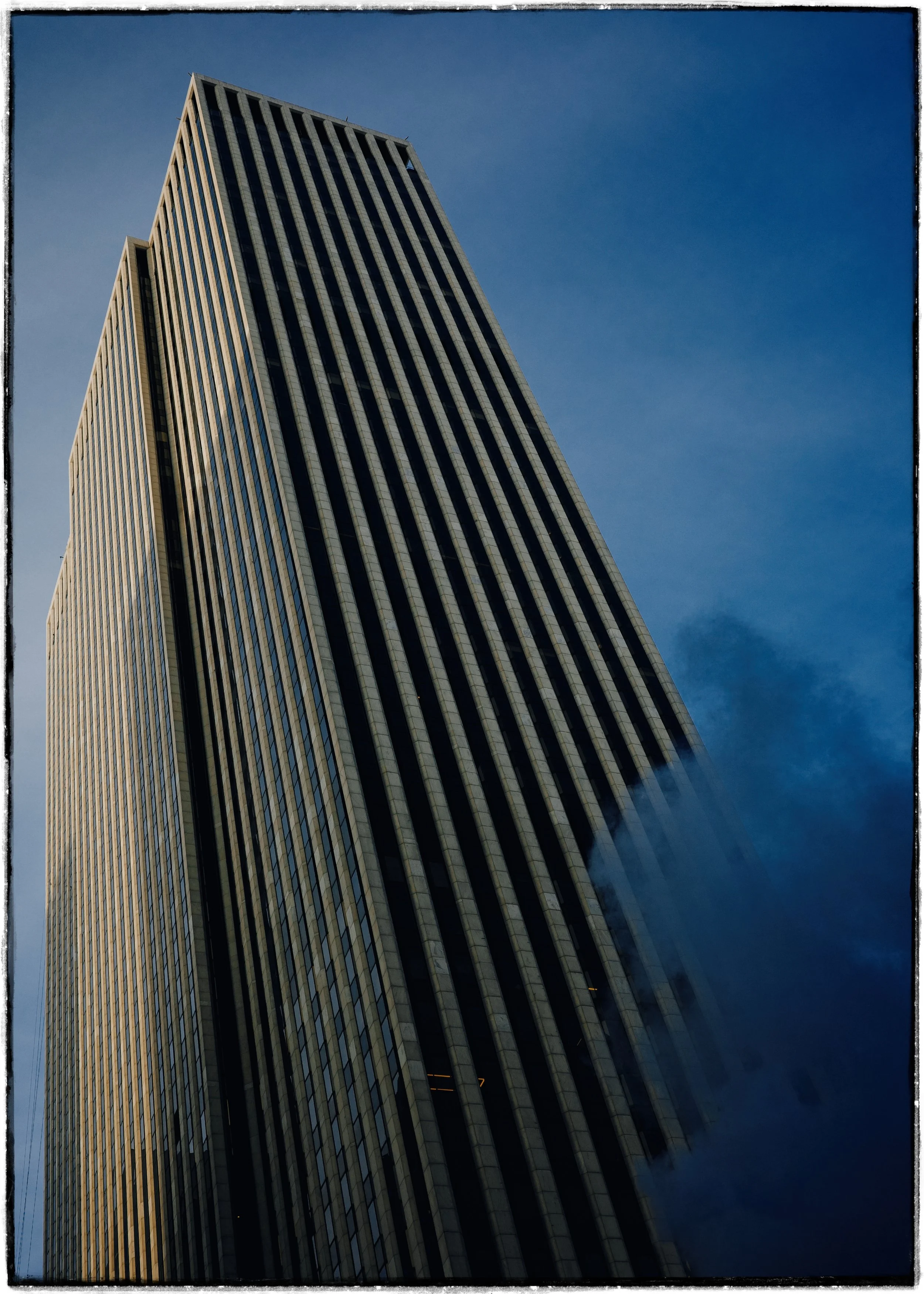 New York 2025
Ricoh GRIIIX