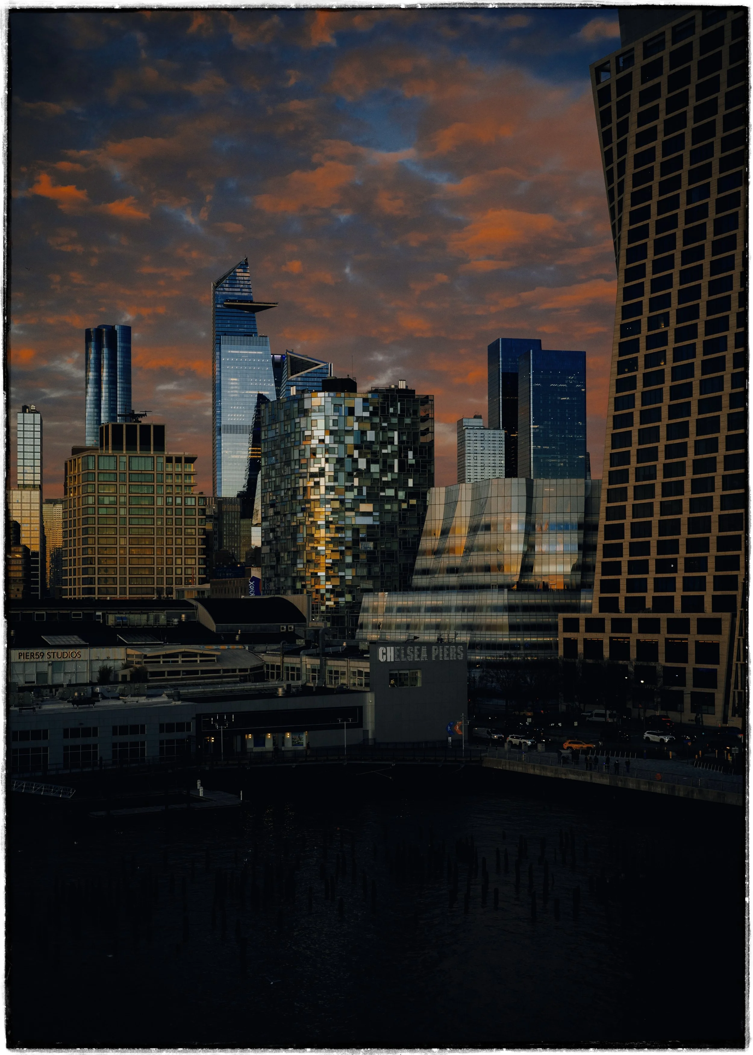 New York 2026
Ricoh GRIIIX