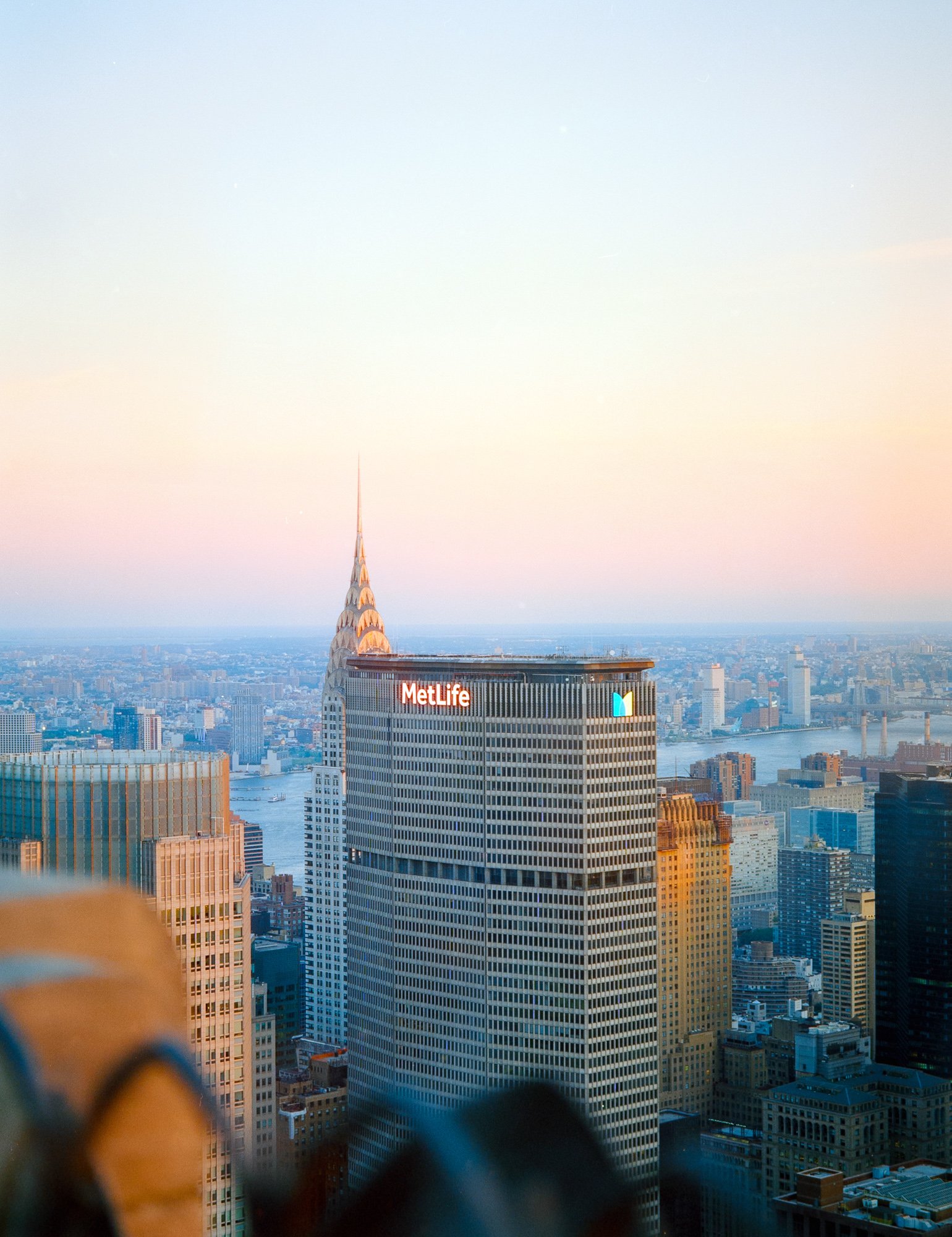 PanAm Building
New York, USA '25
Camera: Mamiya RB67 Pro SD
Film: Cinestill 800T
