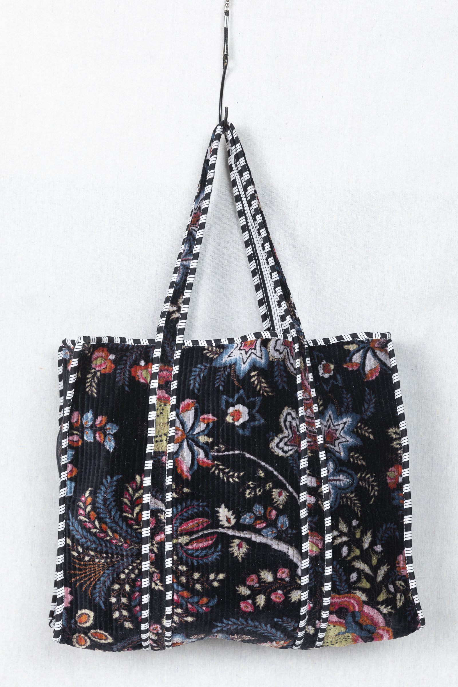 Flora Hand Printed Tote Bag (Black)