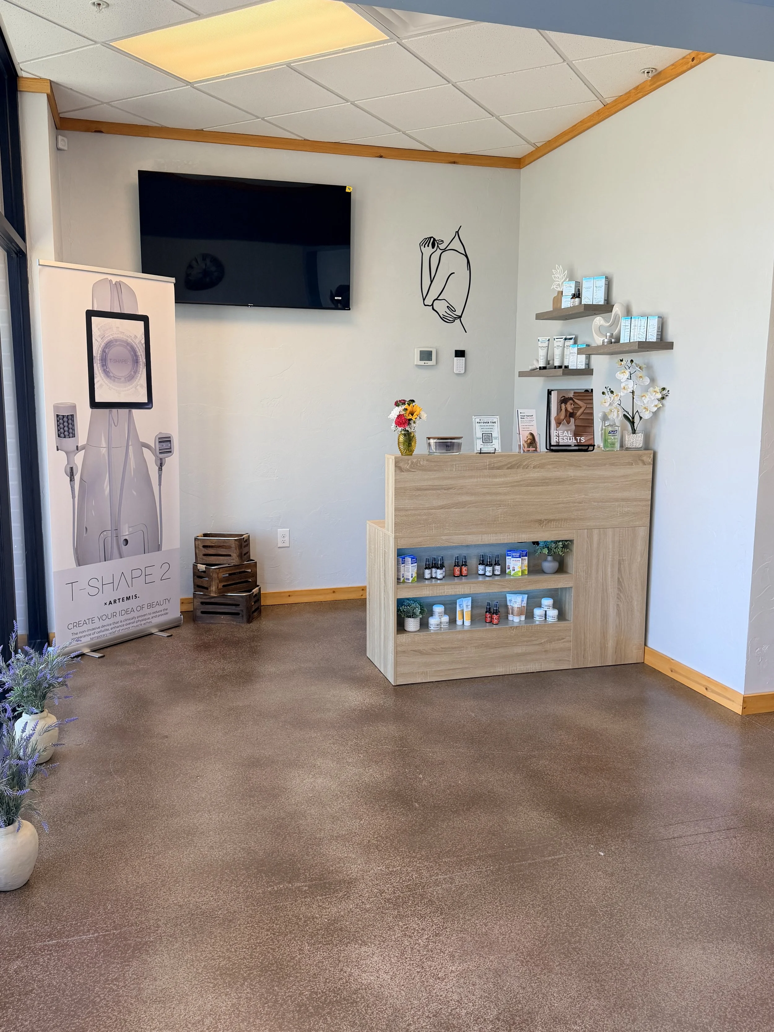 Front Lobby, Reception Desk