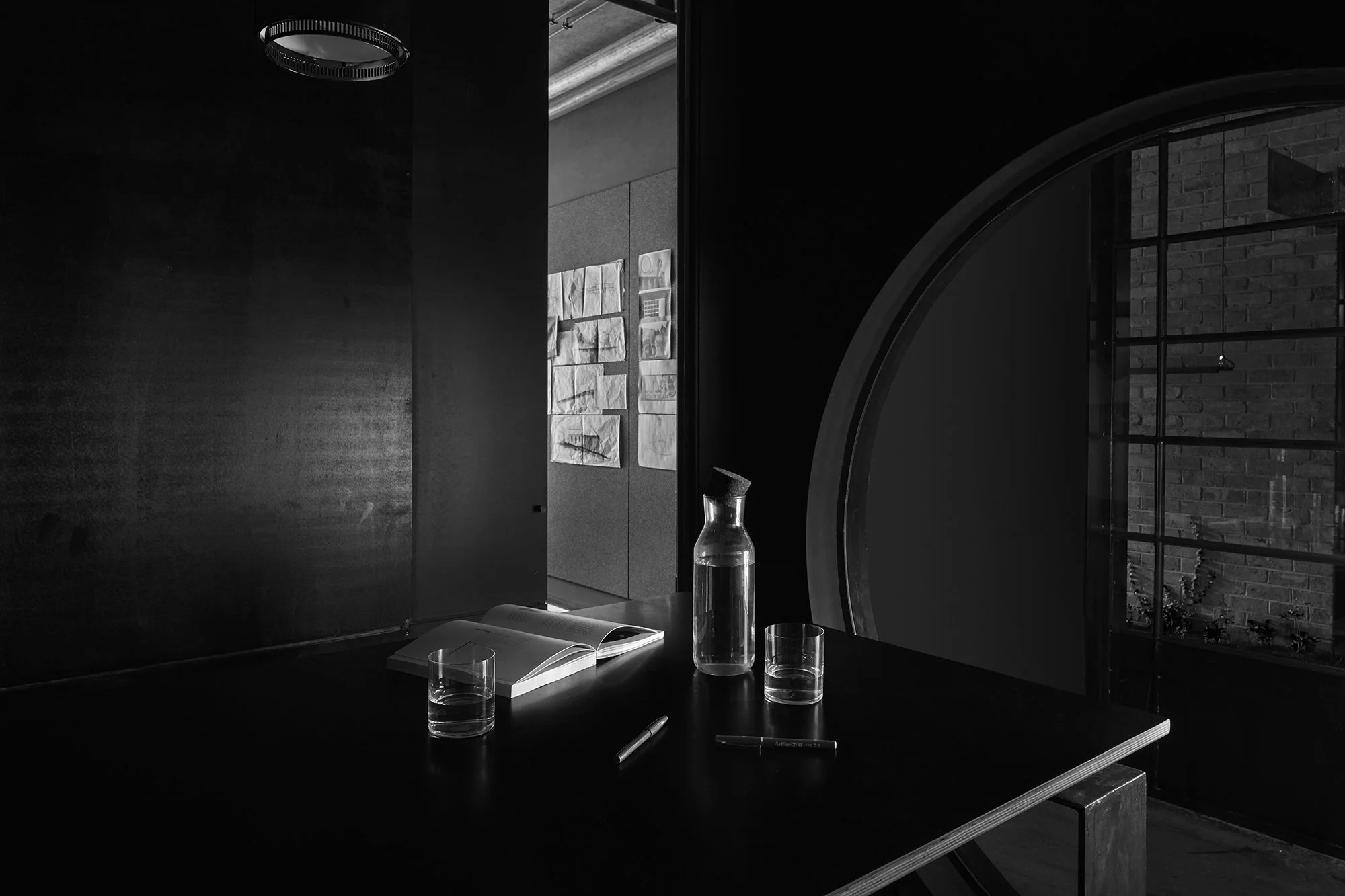 Branch_Studio_Office_0189 V4_BLKWHITE.jpg