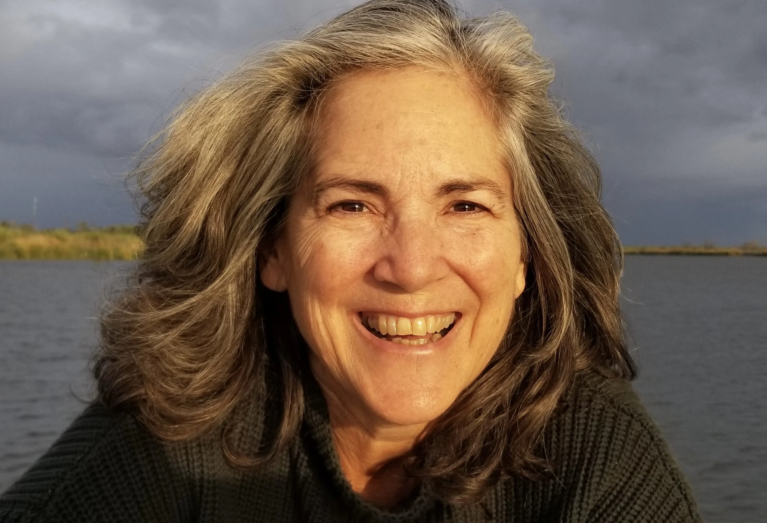 Author Jennifer Silva Redmond