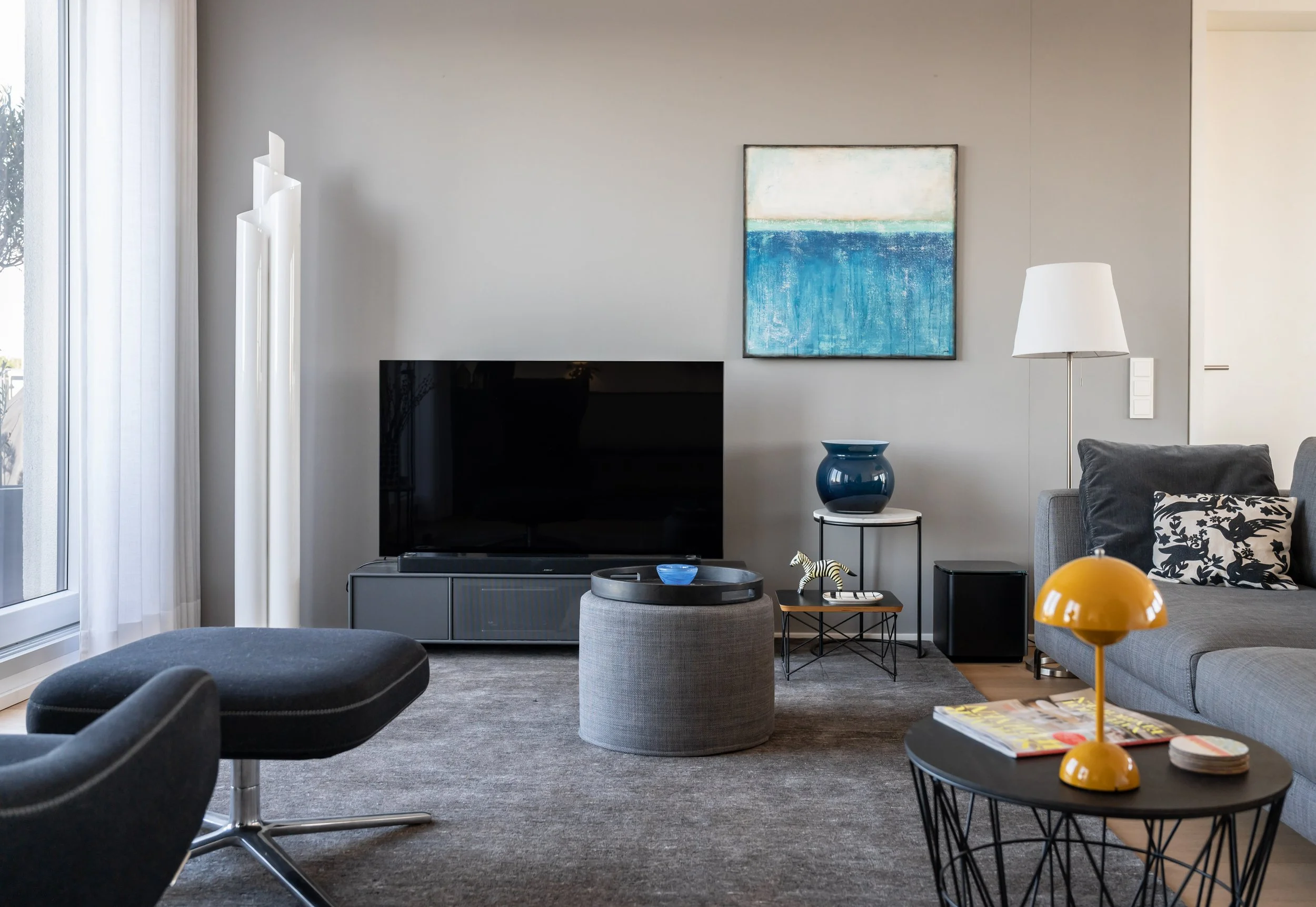 Grau lässt Farbe leuchten. Wir lieben Grau.