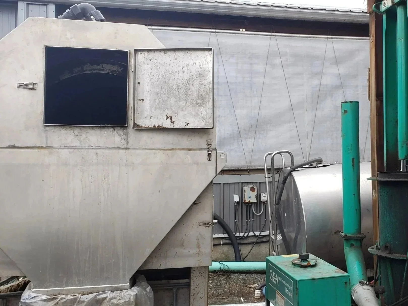 Anaerobic Digestion of Mixed Manure Waste