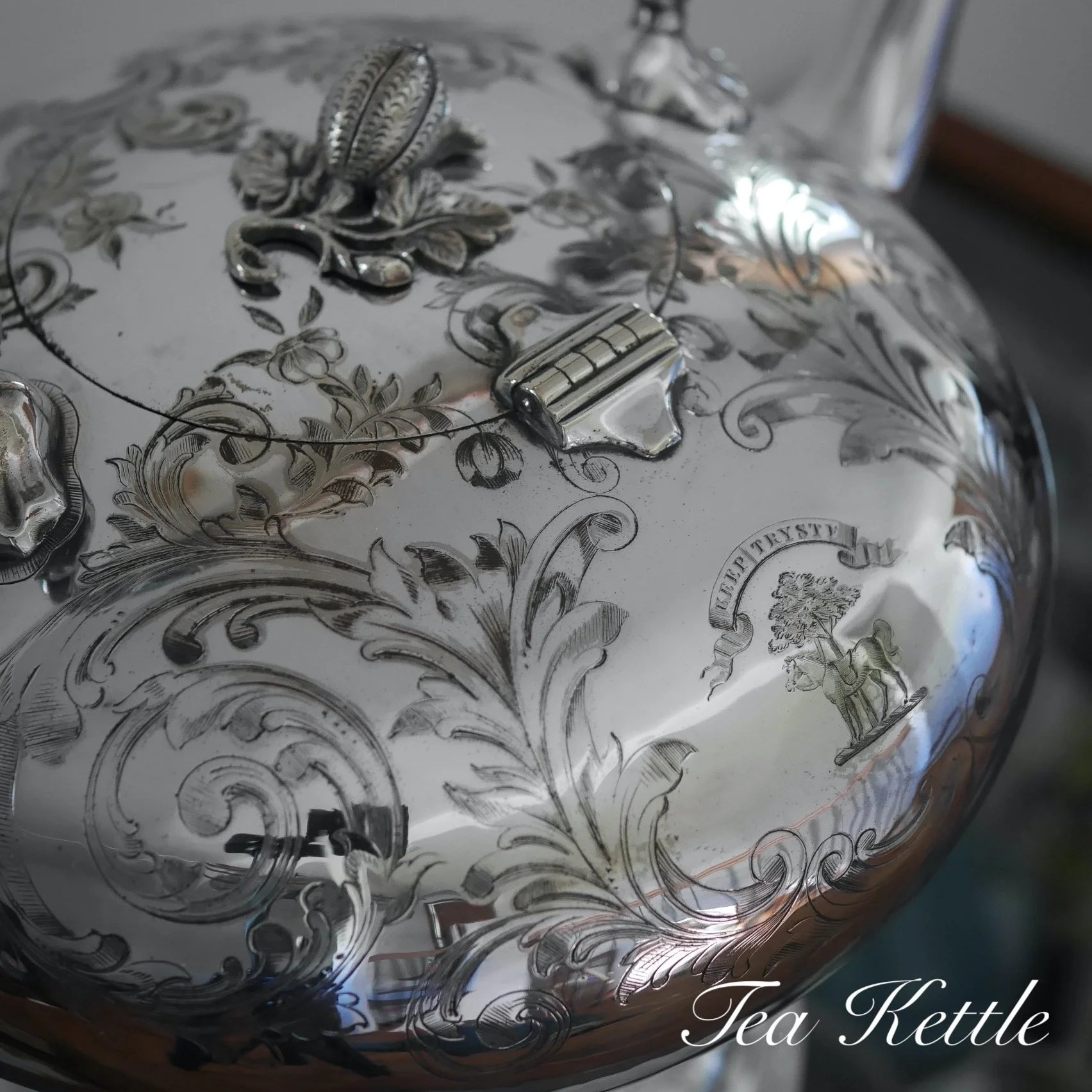 ロココ調　大型ティーケトル、スタンド＆バーナー（19世紀）