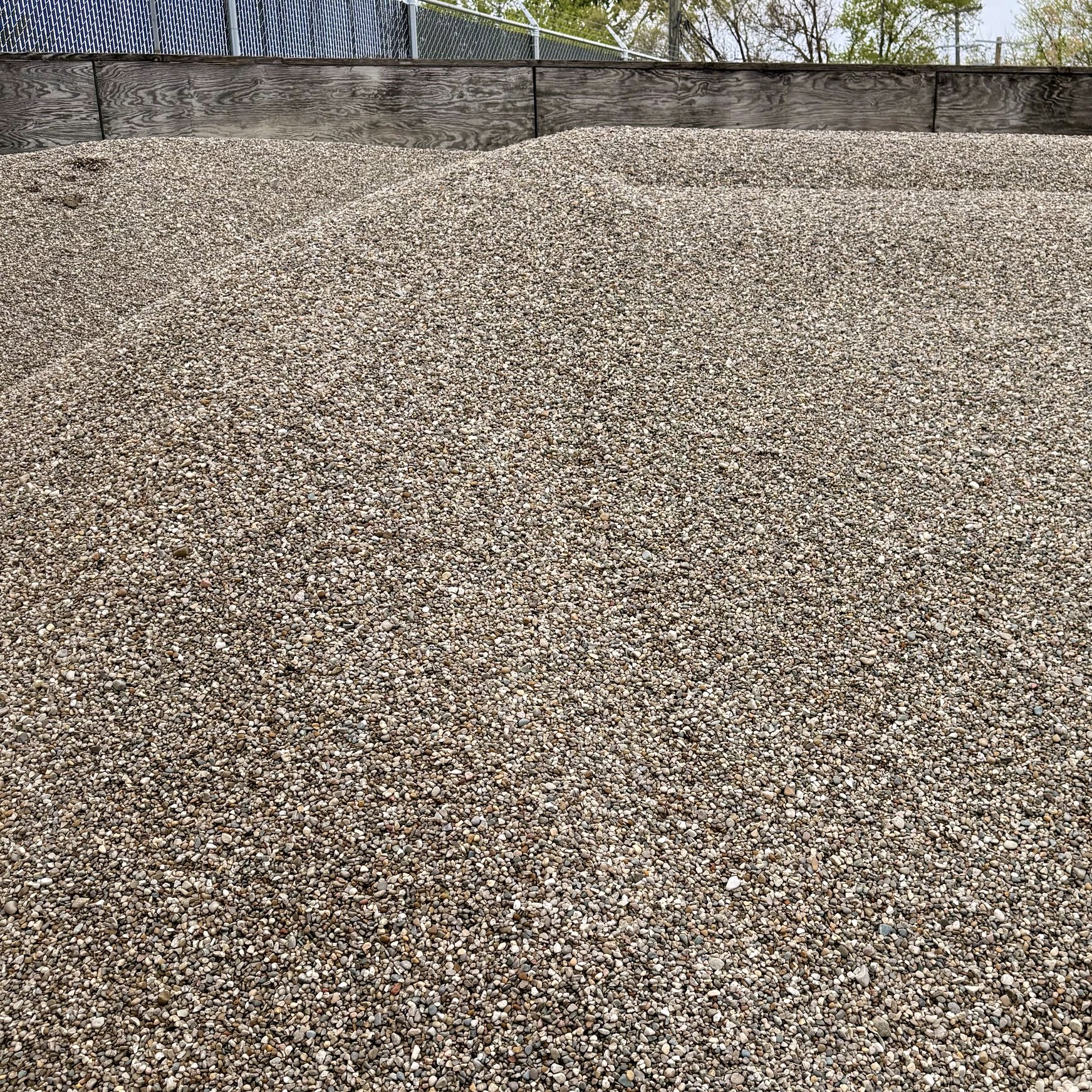 Bulk pea stone at Allemon’s Landscape Center, Detroit, Michigan serving the Grosse Pointe, St. Clair Shores, and Detroit Communities since 1929.